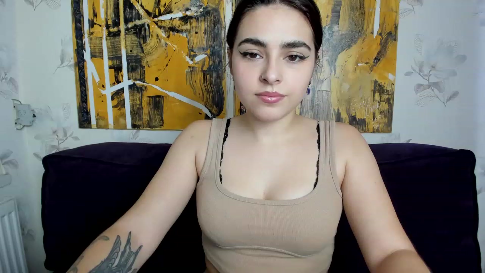 Gallery image thumbnail from MillaGold's myfreecams stream on, 12/11/2022, 09:09 image 19 of 20