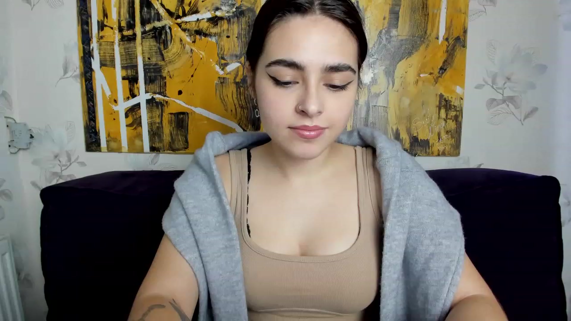 Gallery image thumbnail from MillaGold's myfreecams stream on, 12/11/2022, 09:47 image 20 of 20