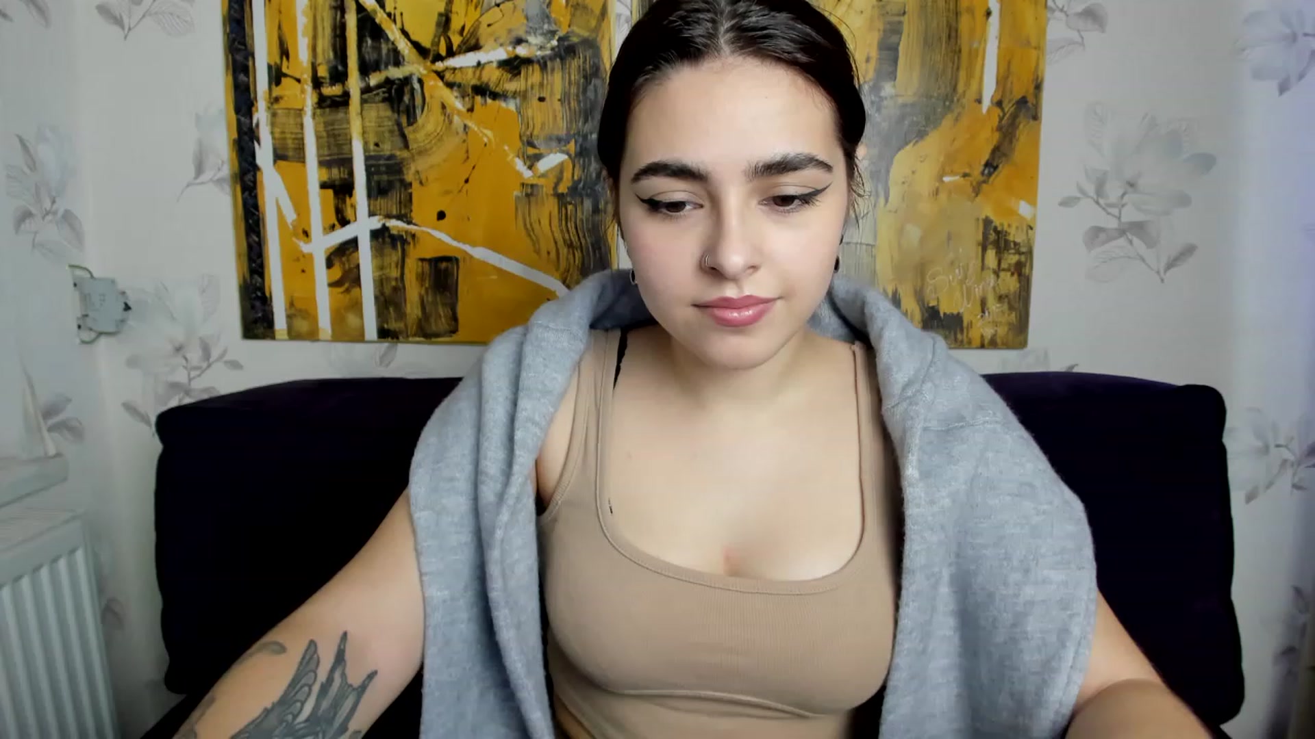 Gallery image thumbnail from MillaGold's myfreecams stream on, 12/11/2022, 09:47 image 3 of 20