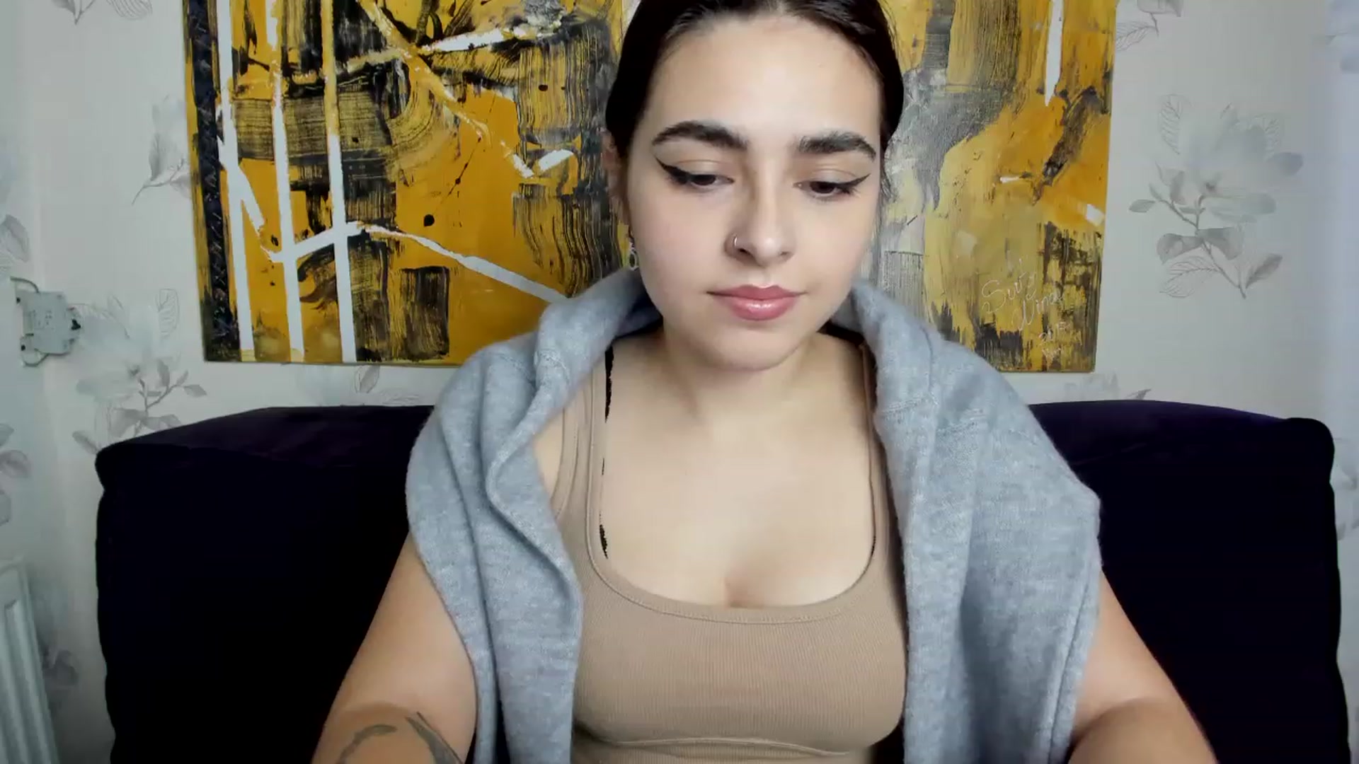 Gallery image thumbnail from MillaGold's myfreecams stream on, 12/11/2022, 09:47 image 14 of 20