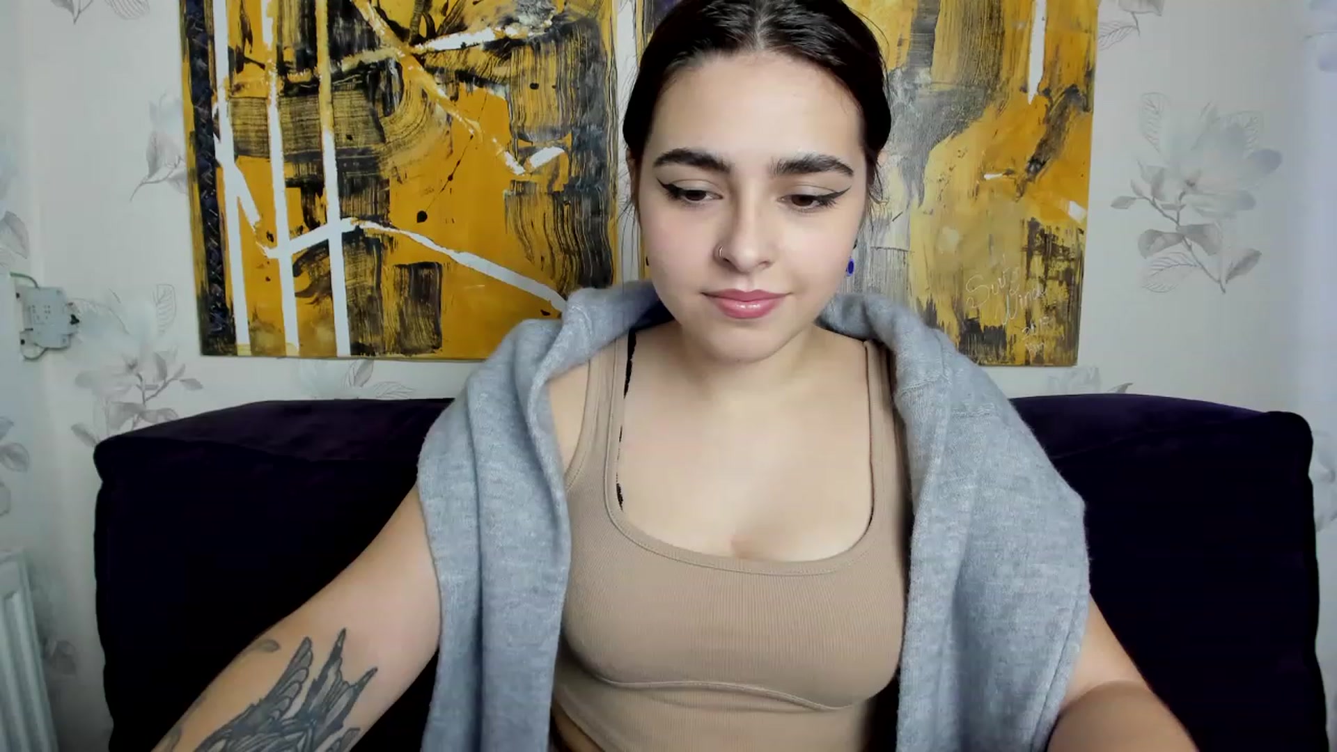 Gallery image thumbnail from MillaGold's myfreecams stream on, 12/11/2022, 09:47 image 18 of 20