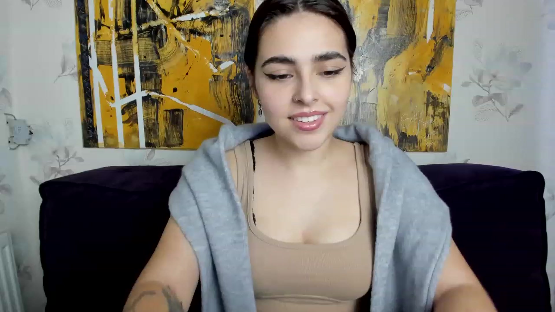 Gallery image thumbnail from MillaGold's myfreecams stream on, 12/11/2022, 09:47 image 19 of 20