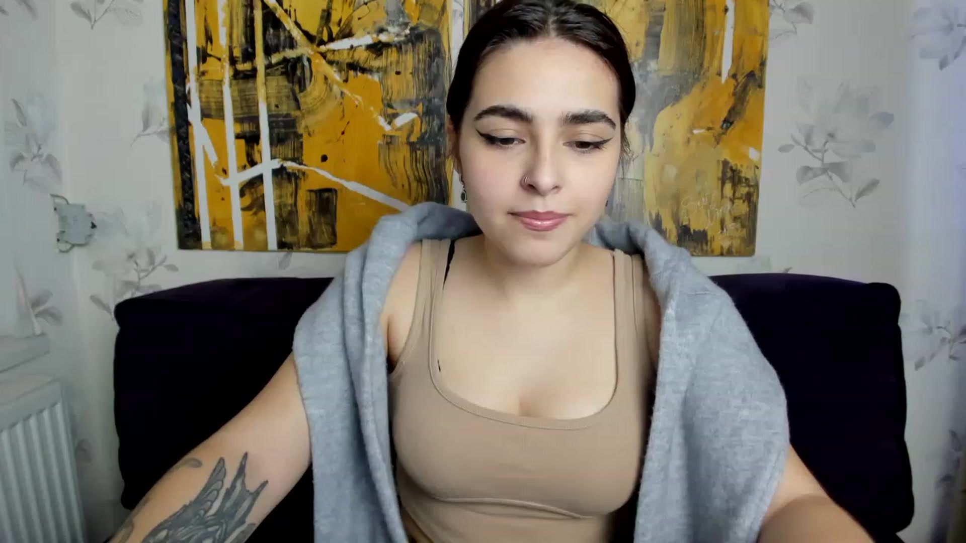 Gallery image thumbnail from MillaGold's myfreecams stream on, 12/11/2022, 09:47 image 8 of 20