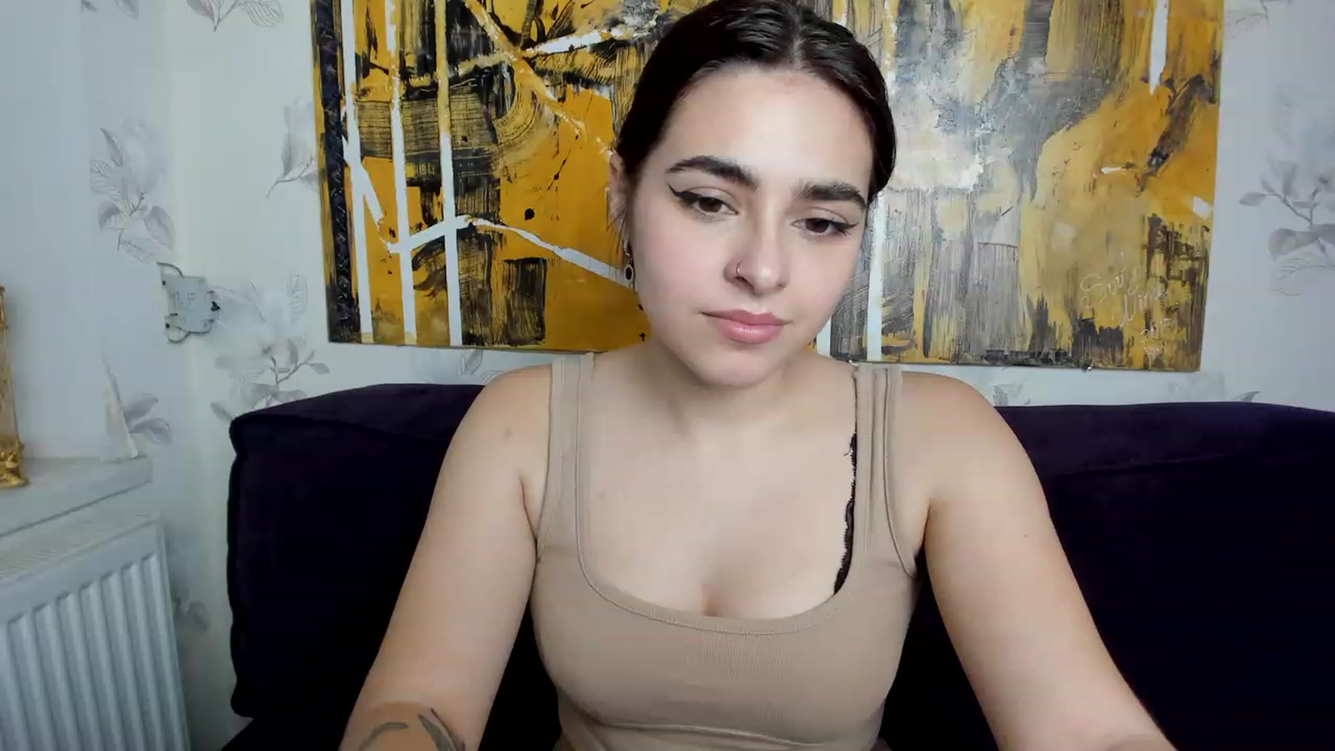 Gallery image thumbnail from MillaGold's myfreecams stream on, 12/11/2022, 11:14 image 17 of 20
