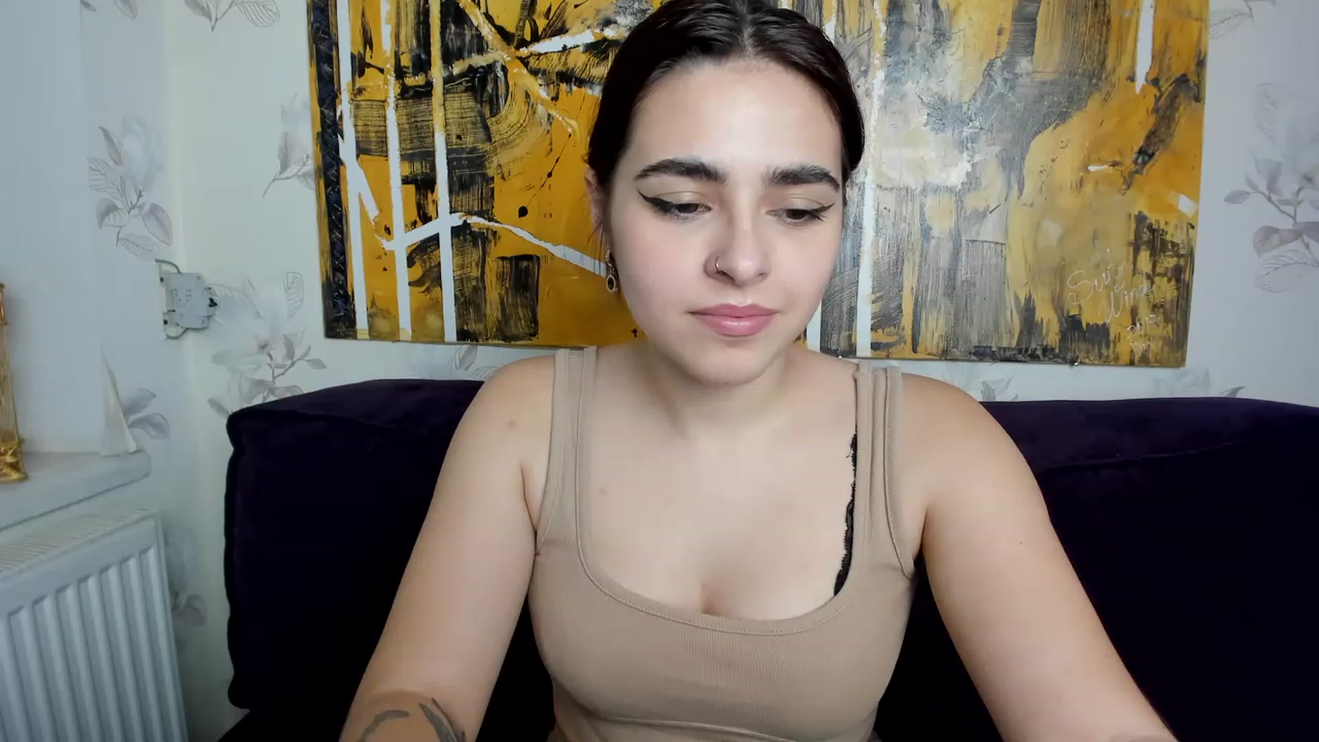 Gallery image thumbnail from MillaGold's myfreecams stream on, 12/11/2022, 11:14 image 14 of 20