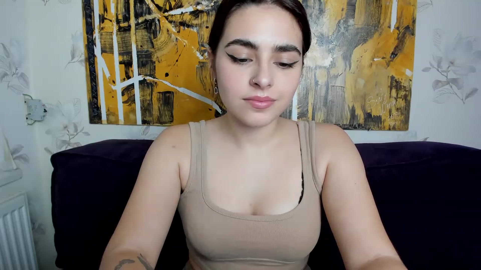 Gallery image thumbnail from MillaGold's myfreecams stream on, 12/11/2022, 12:19 image 4 of 20