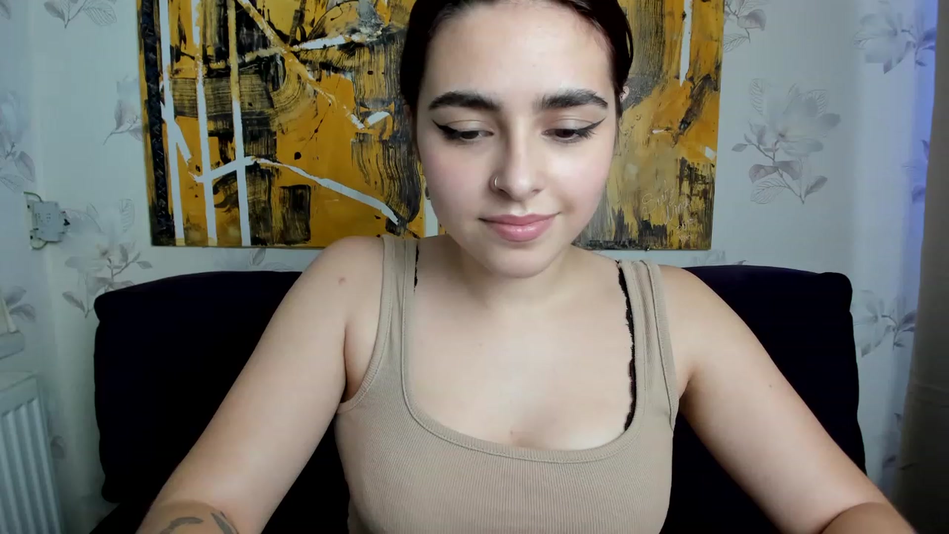 Gallery image thumbnail from MillaGold's myfreecams stream on, 12/11/2022, 12:41 image 20 of 20