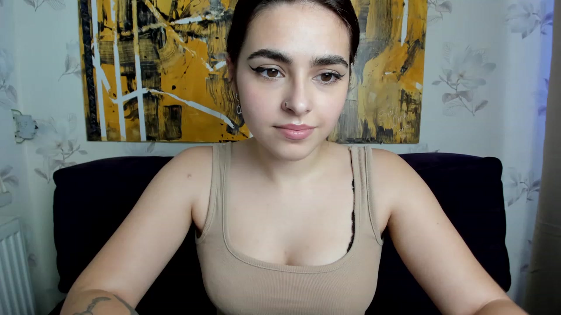 Gallery image thumbnail from MillaGold's myfreecams stream on, 12/11/2022, 12:41 image 8 of 20