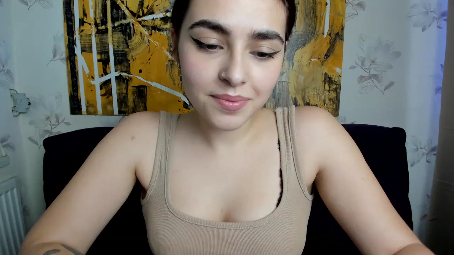Gallery image thumbnail from MillaGold's myfreecams stream on, 12/11/2022, 12:41 image 10 of 20
