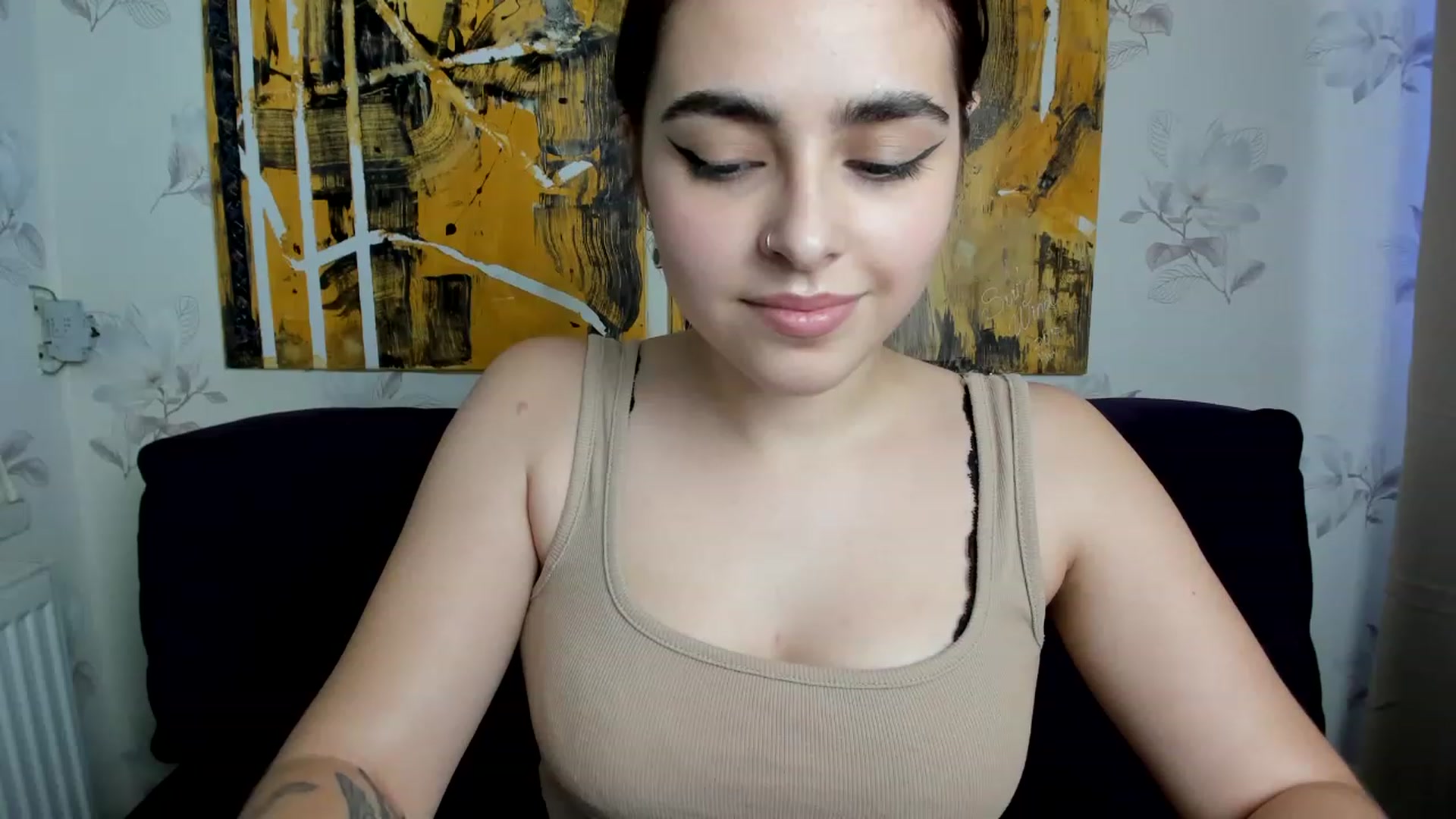 Gallery image thumbnail from MillaGold's myfreecams stream on, 12/11/2022, 12:41 image 14 of 20