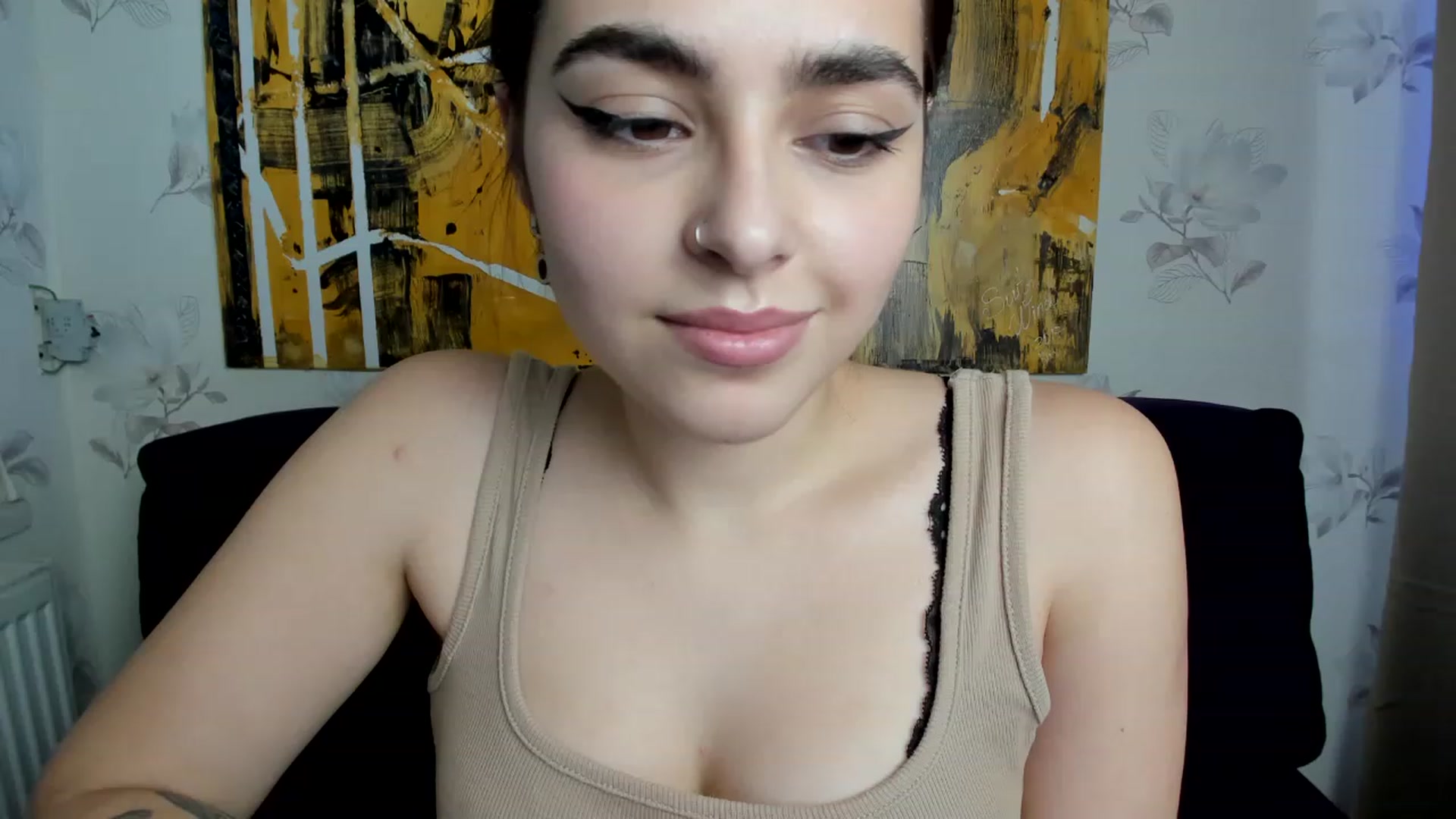 Gallery image thumbnail from MillaGold's myfreecams stream on, 12/11/2022, 12:41 image 11 of 20