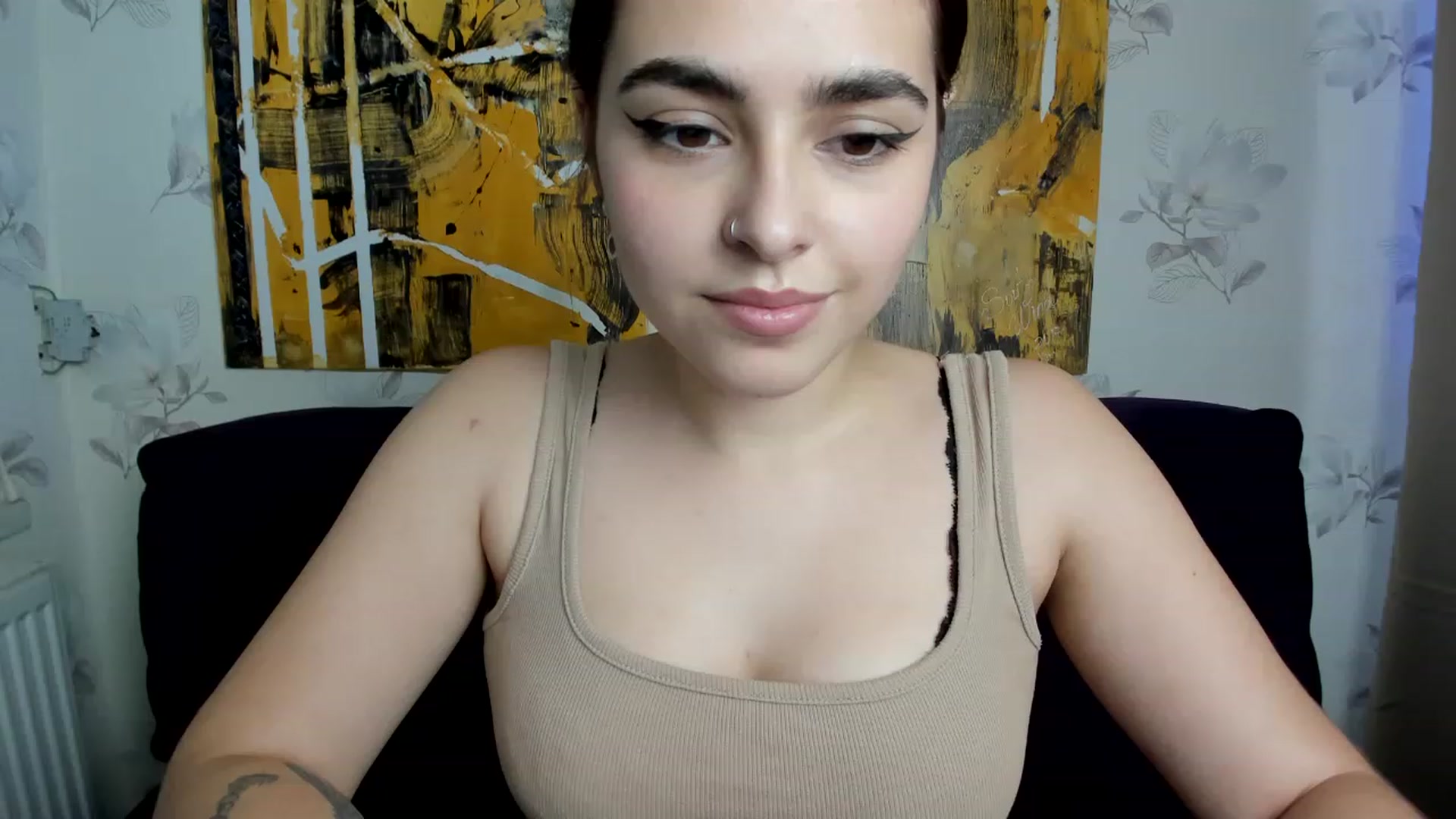 Gallery image thumbnail from MillaGold's myfreecams stream on, 12/11/2022, 12:41 image 13 of 20