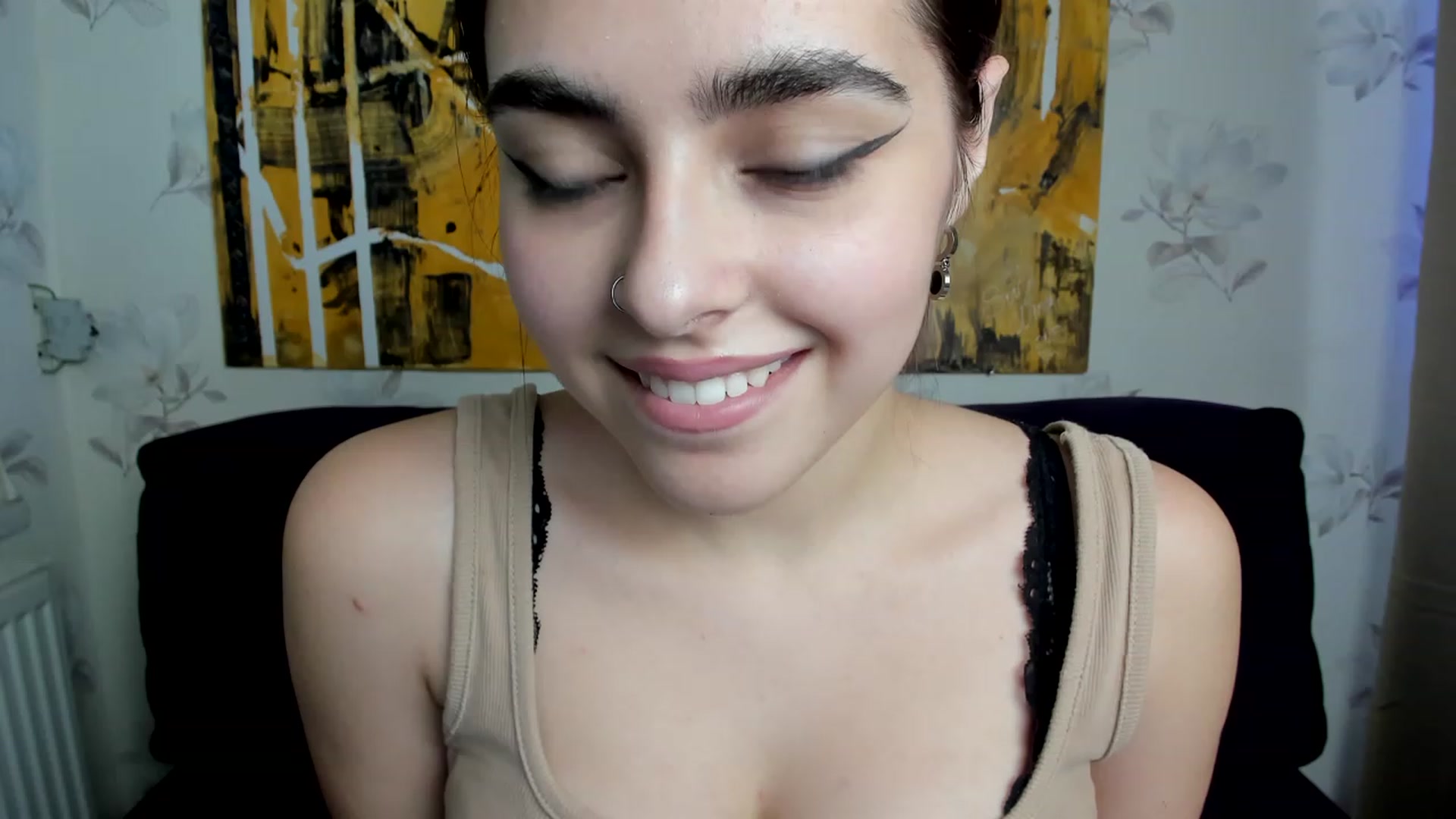 Gallery image thumbnail from MillaGold's myfreecams stream on, 12/11/2022, 12:41 image 15 of 20