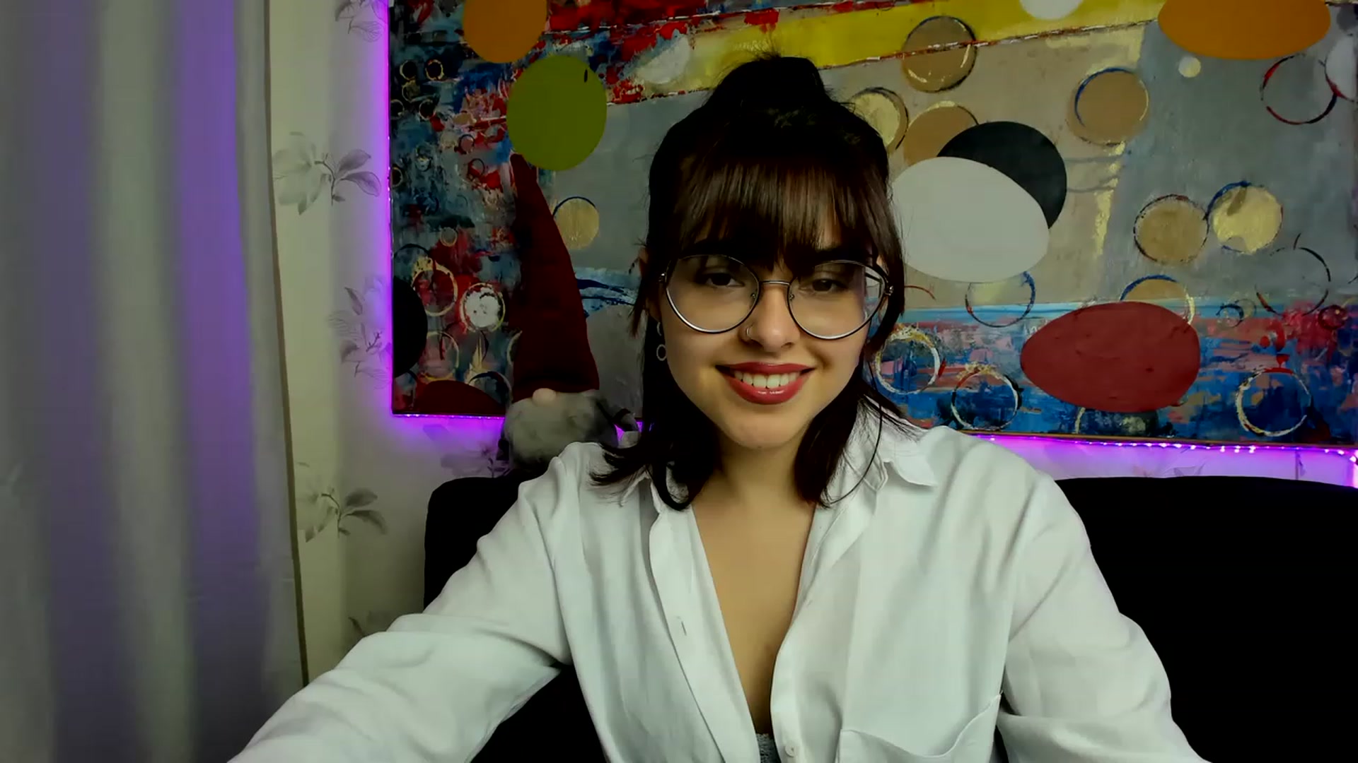 Gallery image thumbnail from MillaGold's myfreecams stream on, 12/17/2022, 14:03 image 12 of 20