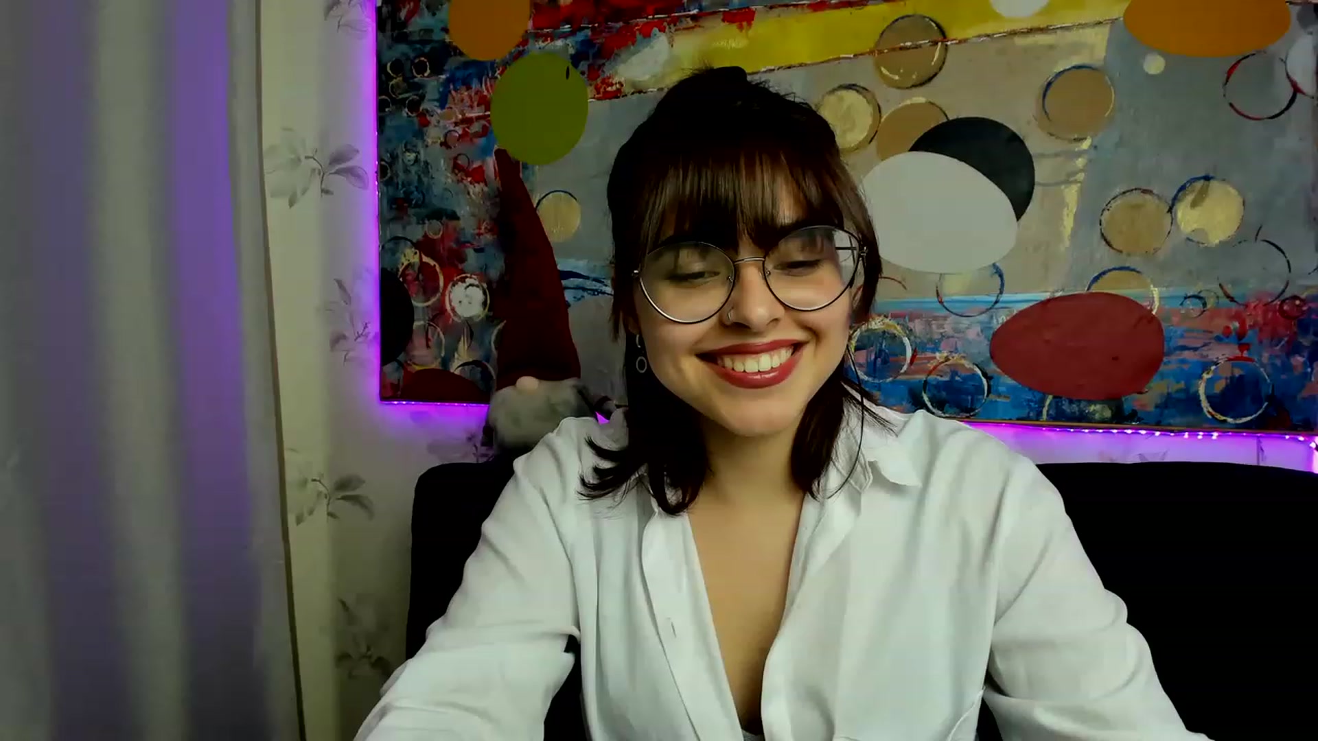 Gallery image thumbnail from MillaGold's myfreecams stream on, 12/17/2022, 14:03 image 14 of 20