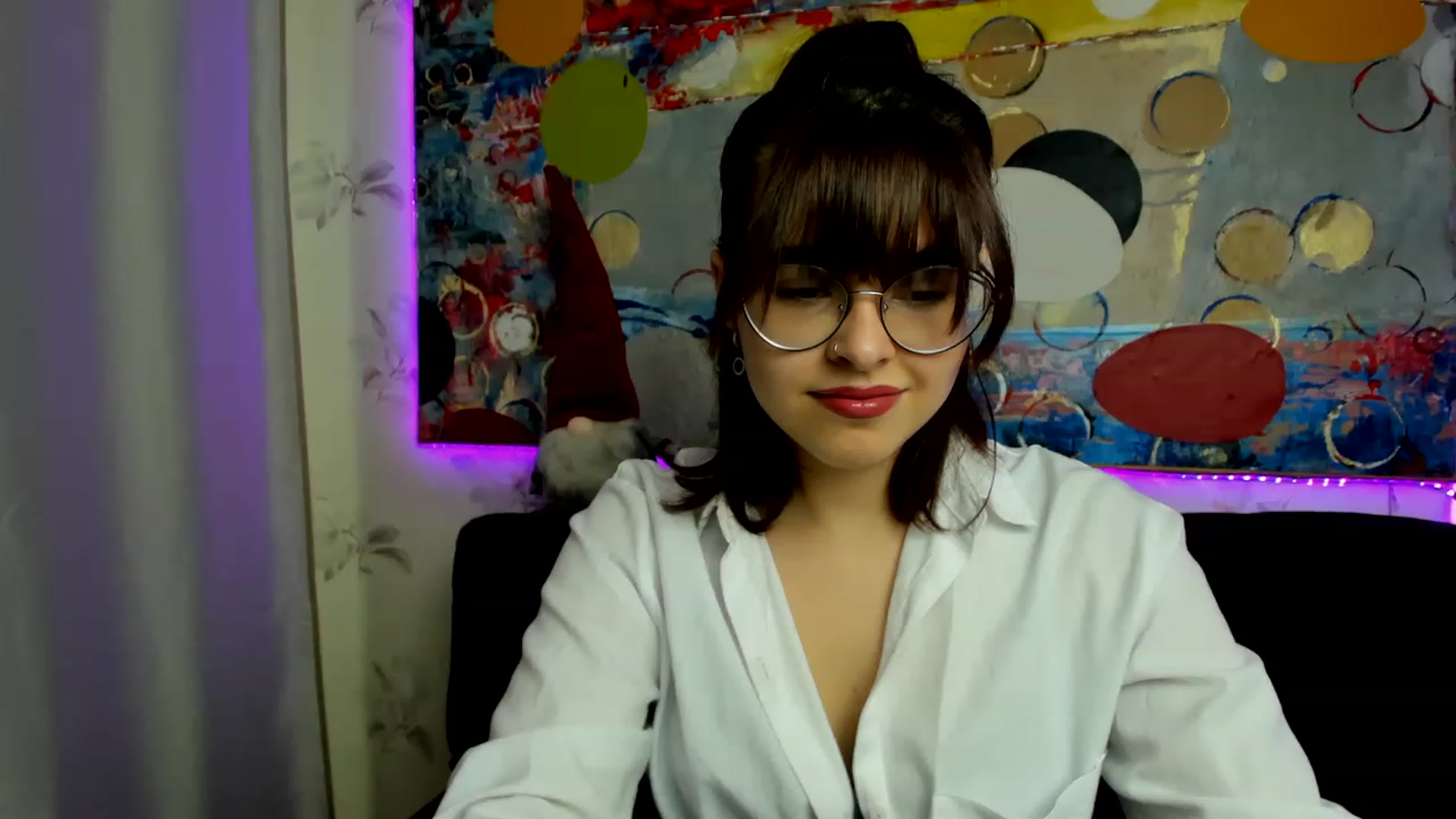 Gallery image thumbnail from MillaGold's myfreecams stream on, 12/17/2022, 14:03 image 4 of 20