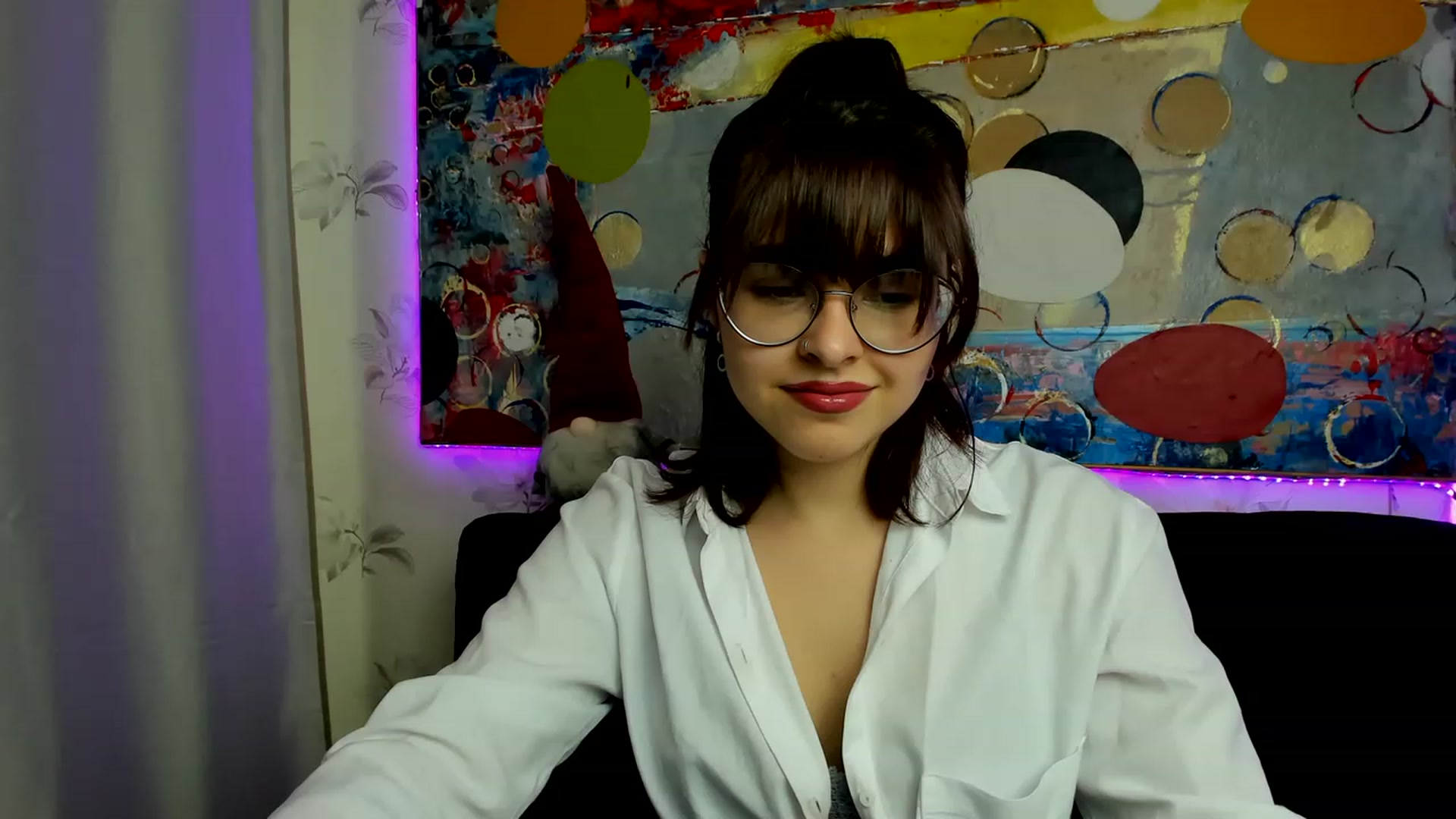Gallery image thumbnail from MillaGold's myfreecams stream on, 12/17/2022, 14:03 image 2 of 20