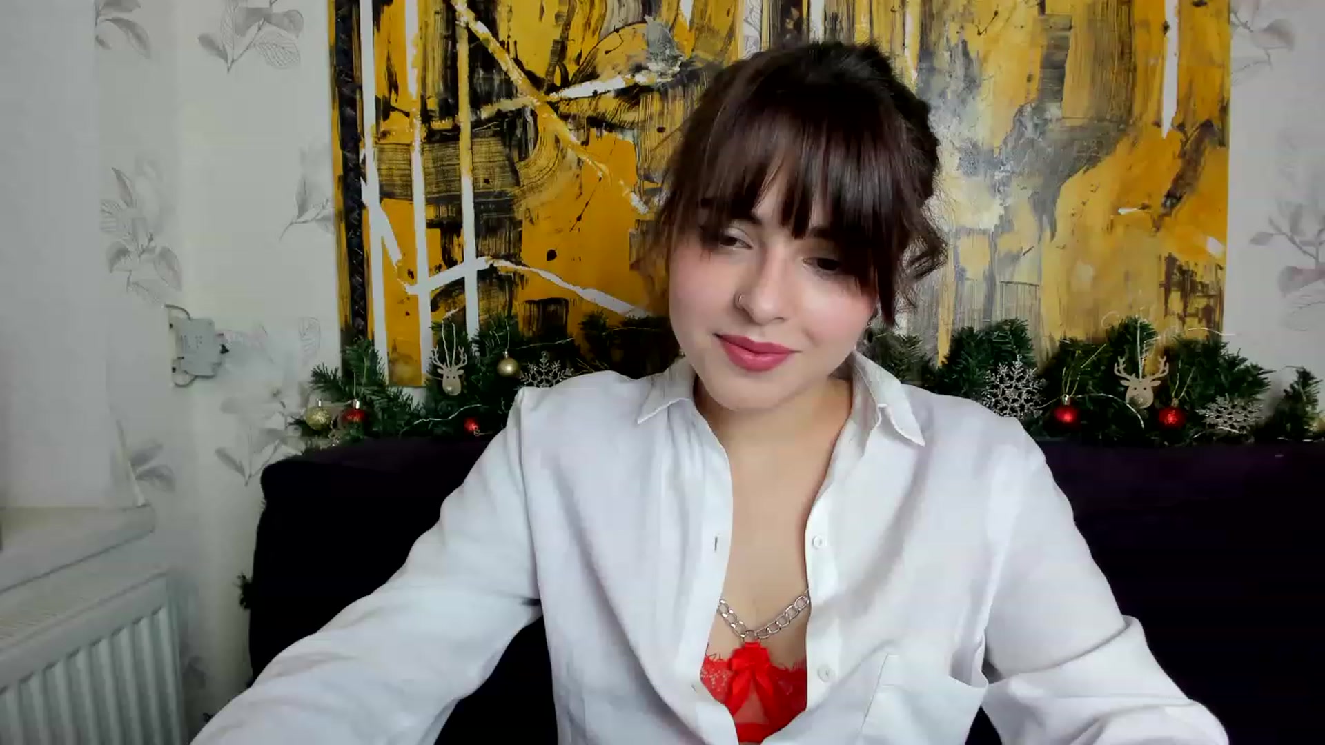 Gallery image thumbnail from MillaGold's myfreecams stream on, 12/18/2022, 11:35 image 11 of 20