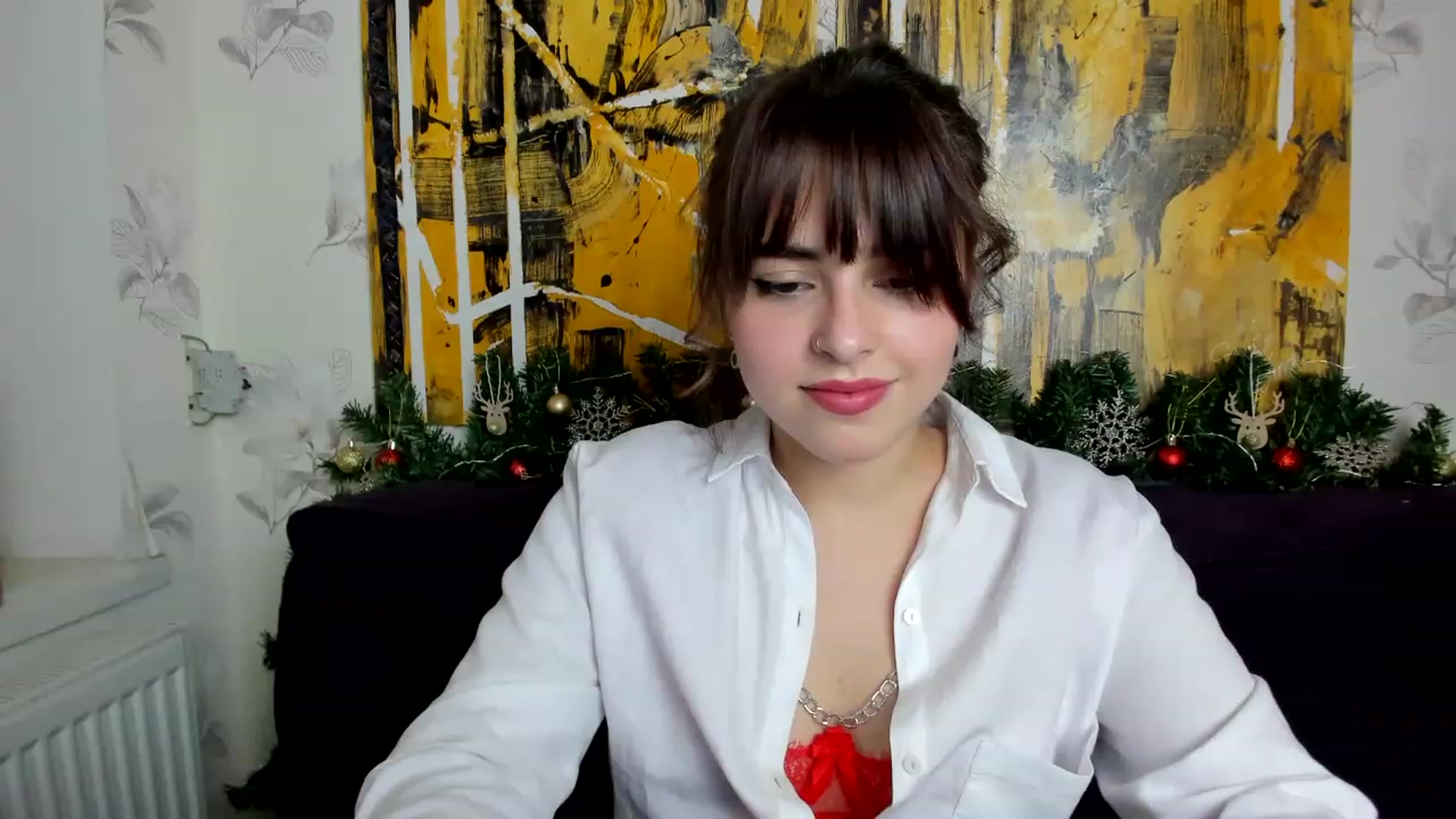 Gallery image thumbnail from MillaGold's myfreecams stream on, 12/18/2022, 11:35 image 16 of 20
