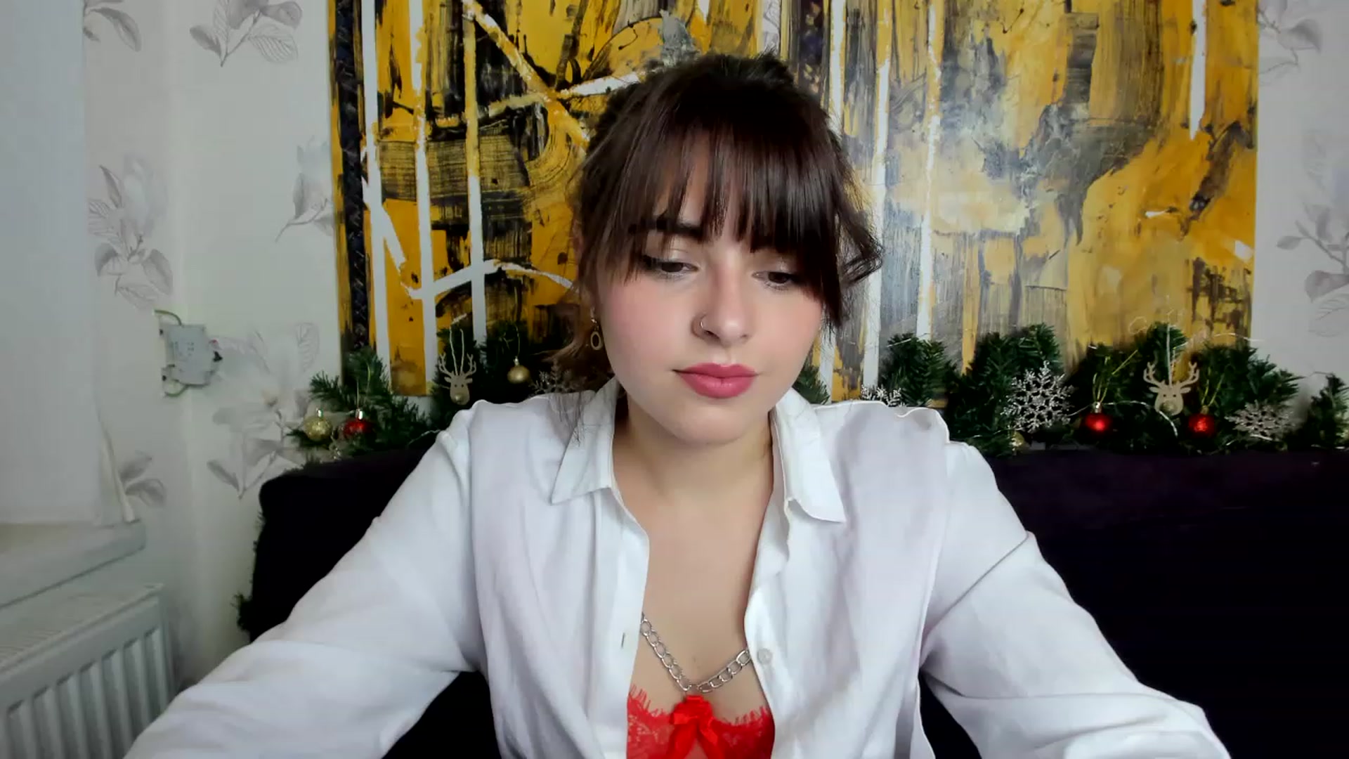 Gallery image thumbnail from MillaGold's myfreecams stream on, 12/18/2022, 12:57 image 8 of 20