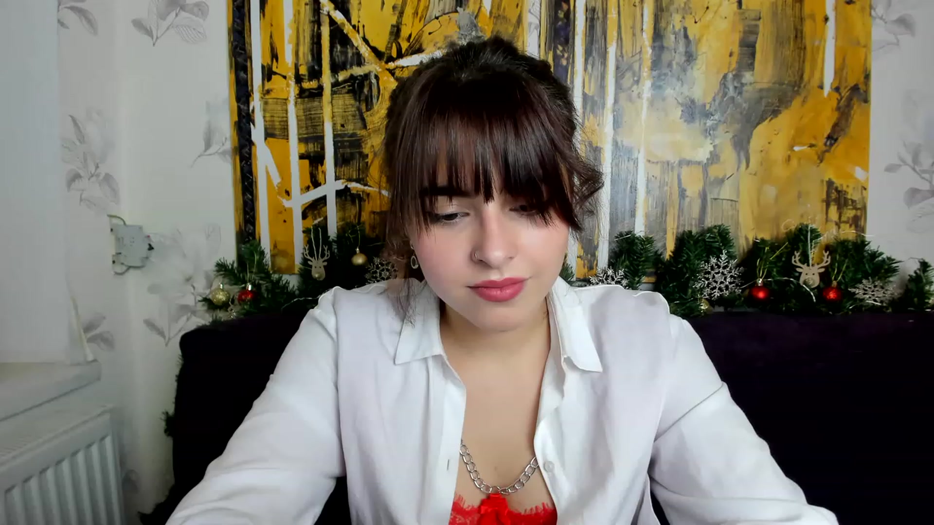 Gallery image thumbnail from MillaGold's myfreecams stream on, 12/18/2022, 12:57 image 10 of 20