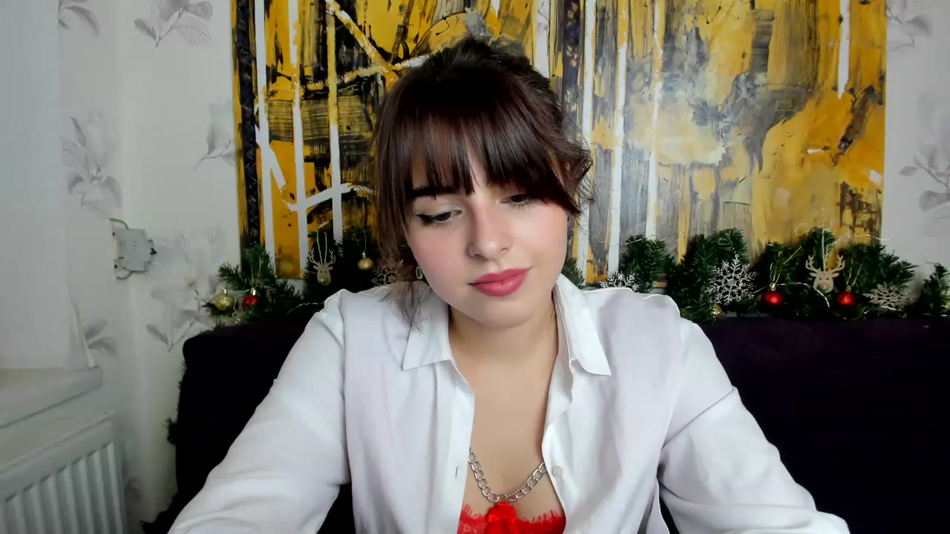 Gallery image thumbnail from MillaGold's myfreecams stream on, 12/18/2022, 12:57 image 9 of 20