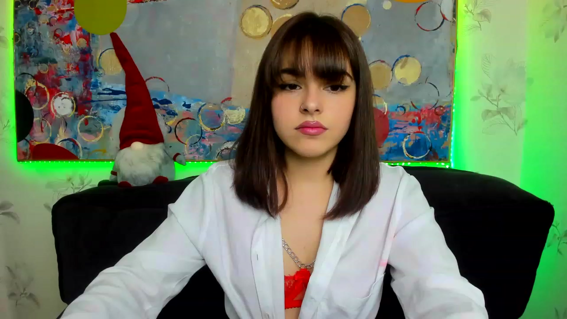 Gallery image thumbnail from MillaGold's myfreecams stream on, 12/20/2022, 10:16 image 1 of 20