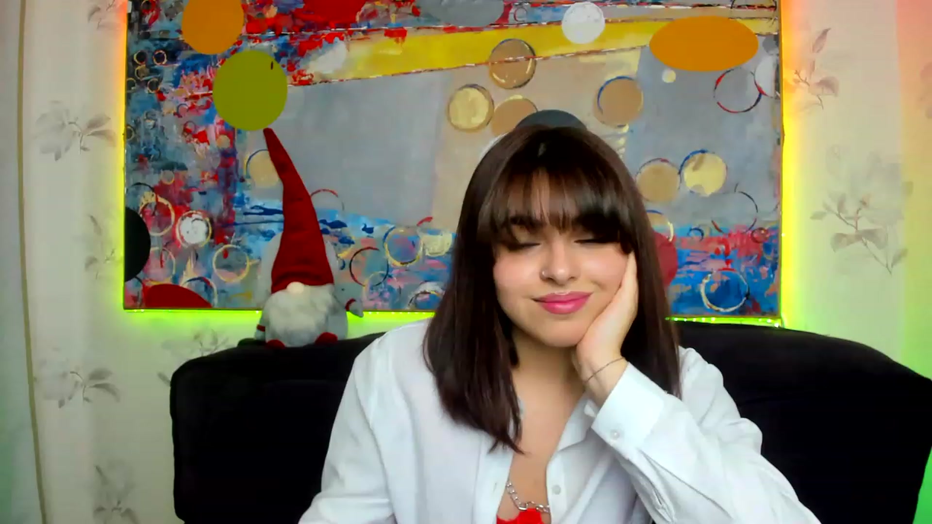 Gallery image thumbnail from MillaGold's myfreecams stream on, 12/20/2022, 12:18 image 9 of 20