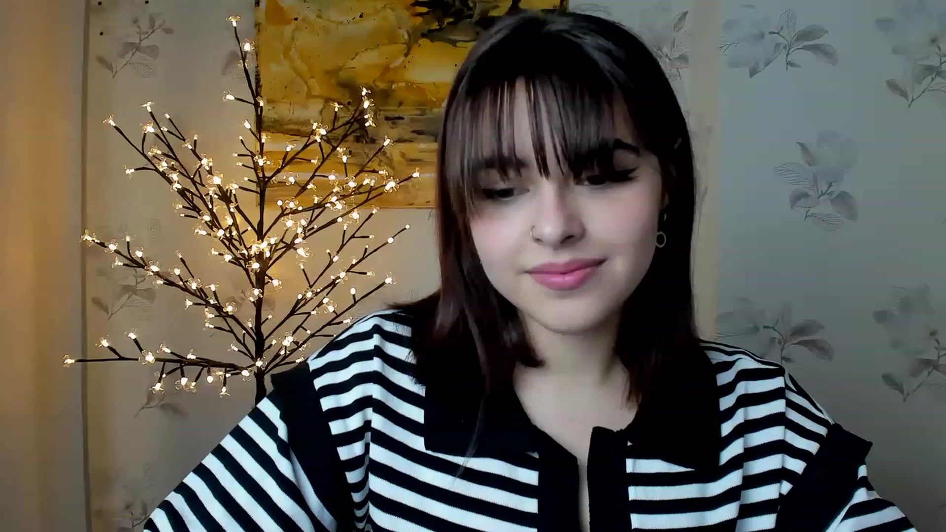 Gallery image thumbnail from MillaGold's myfreecams stream on, 12/21/2022, 14:04 image 16 of 20