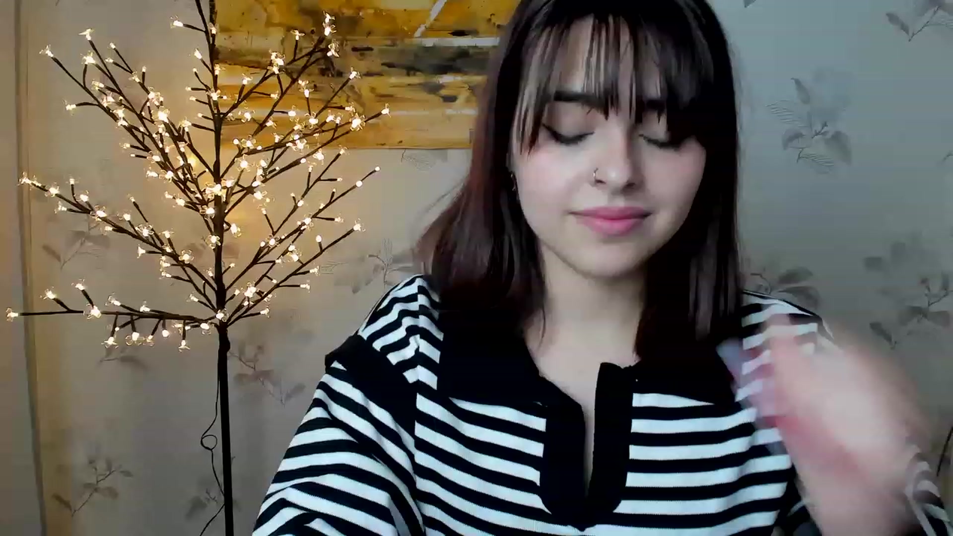 Gallery image thumbnail from MillaGold's myfreecams stream on, 12/21/2022, 15:53 image 19 of 20