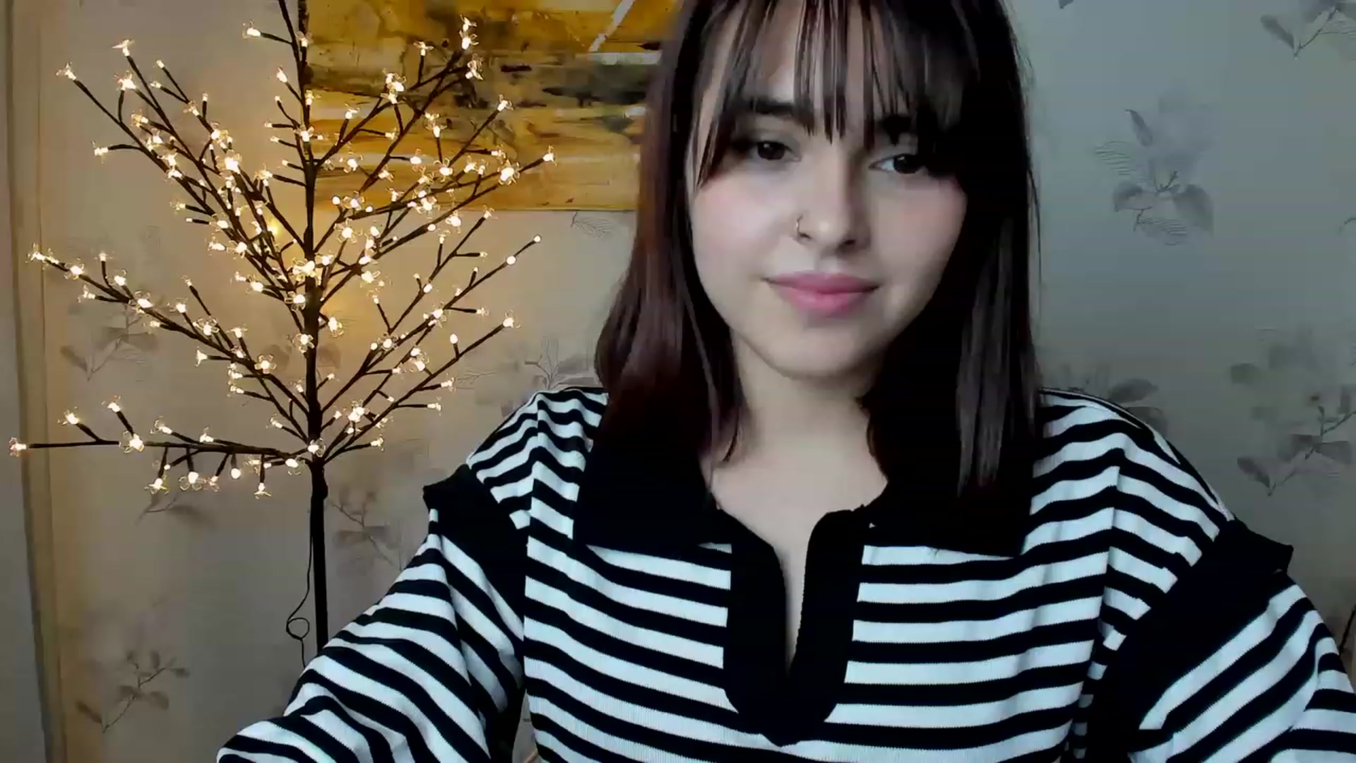 Gallery image thumbnail from MillaGold's myfreecams stream on, 12/21/2022, 17:01 image 1 of 20