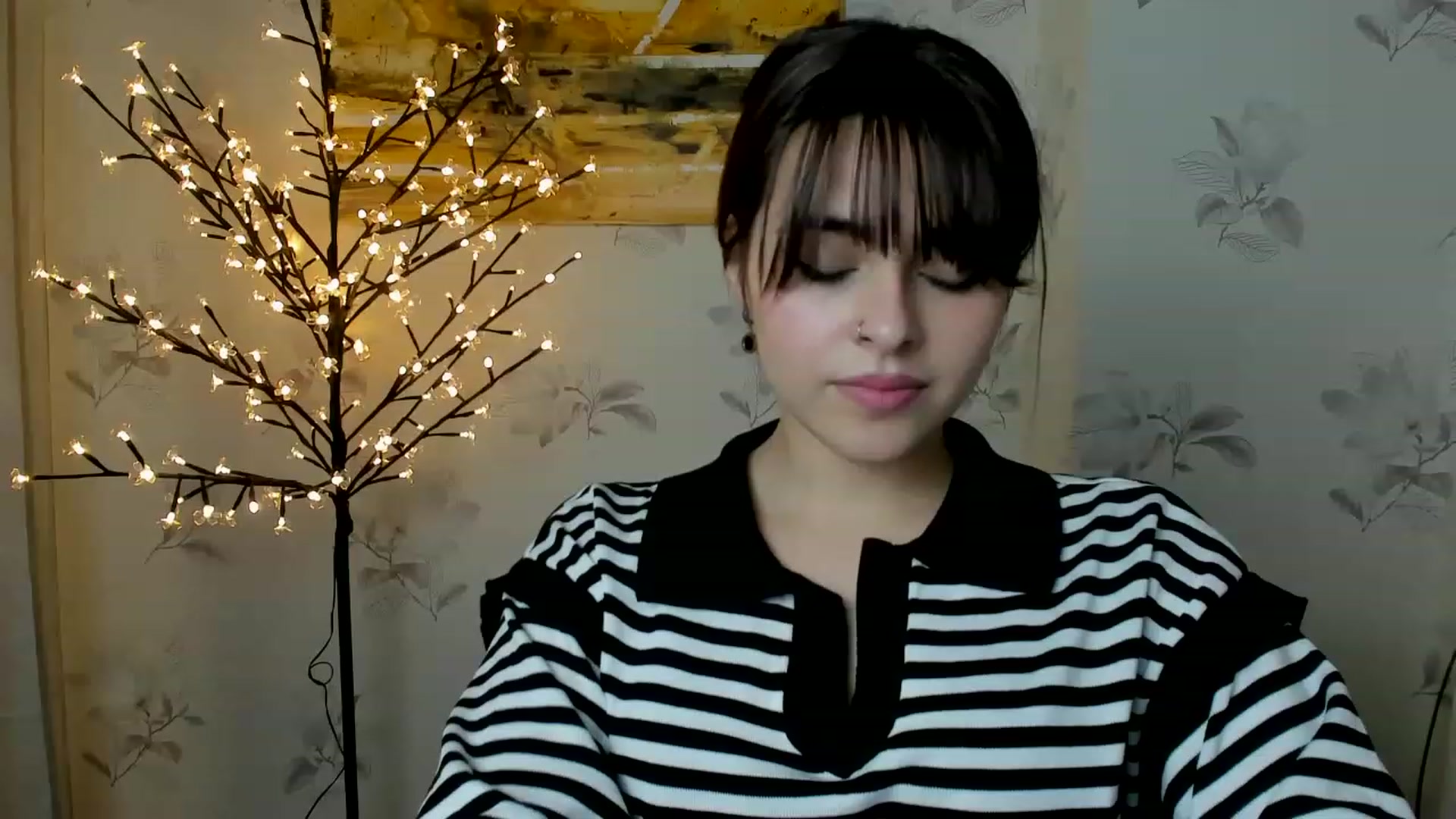 Gallery image thumbnail from MillaGold's myfreecams stream on, 12/21/2022, 17:01 image 19 of 20