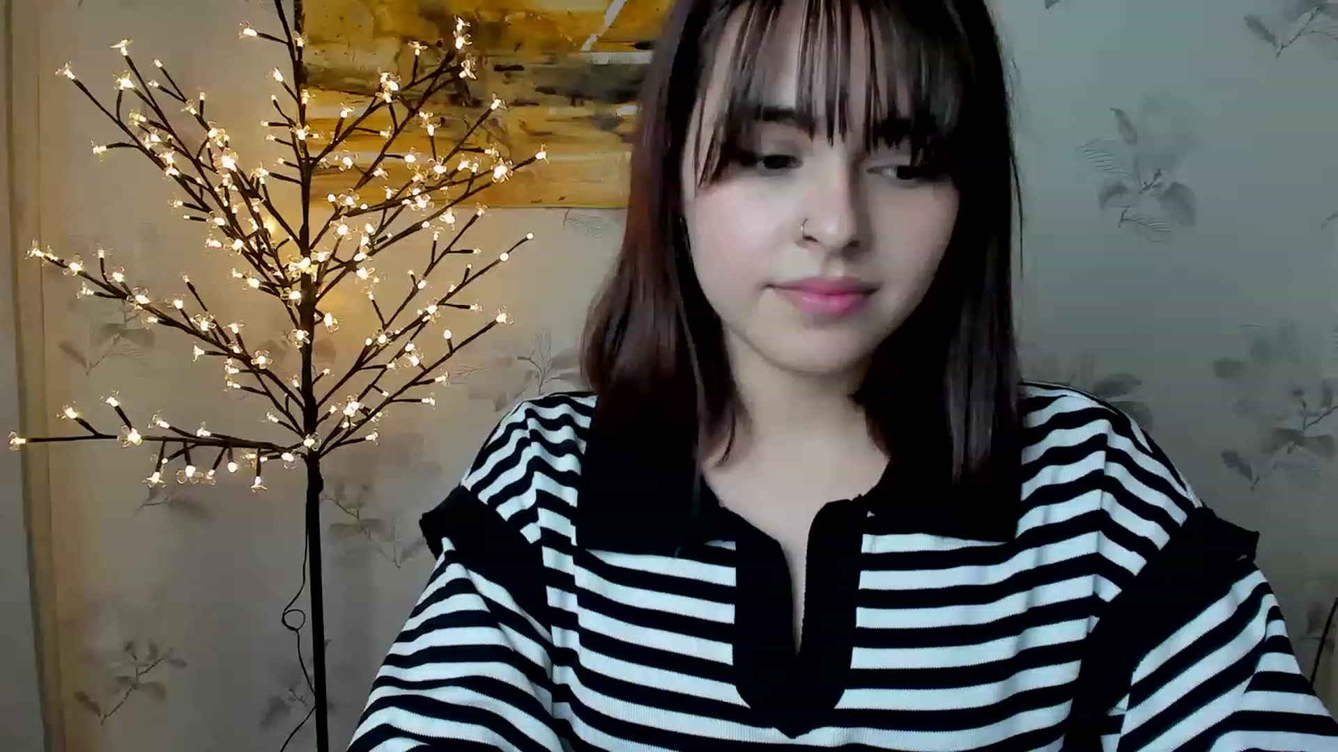 Gallery image thumbnail from MillaGold's myfreecams stream on, 12/21/2022, 17:01 image 2 of 20