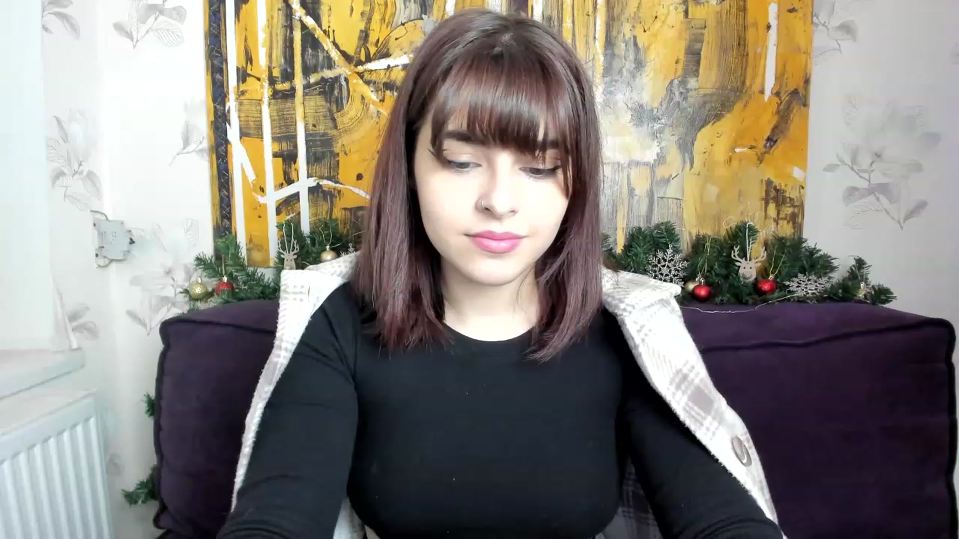 Gallery image thumbnail from MillaGold's myfreecams stream on, 12/23/2022, 10:48 image 6 of 20