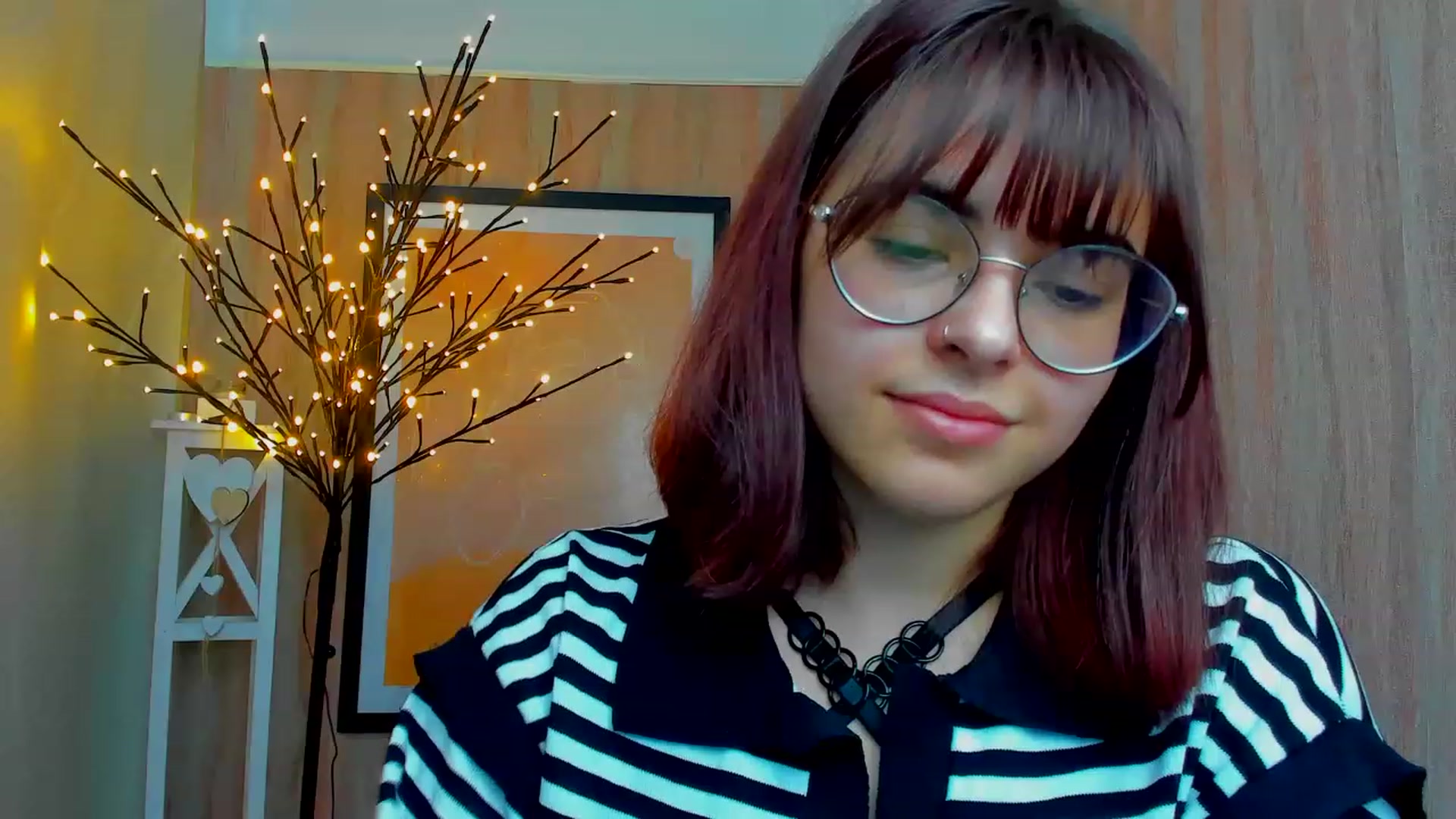 Gallery image thumbnail from MillaGold's myfreecams stream on, 12/24/2022, 12:47 image 16 of 20