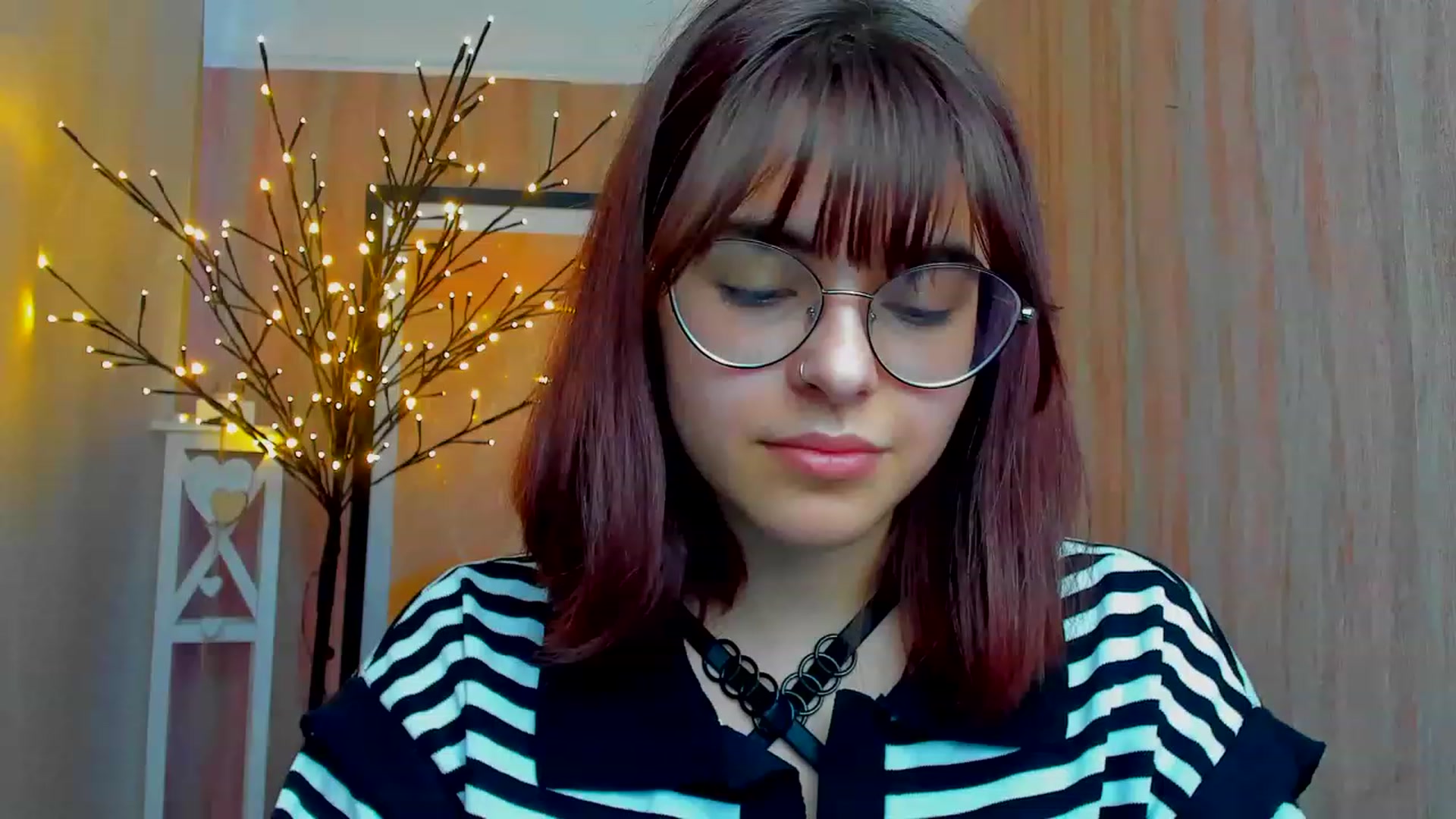 Gallery image thumbnail from MillaGold's myfreecams stream on, 12/24/2022, 12:47 image 3 of 20