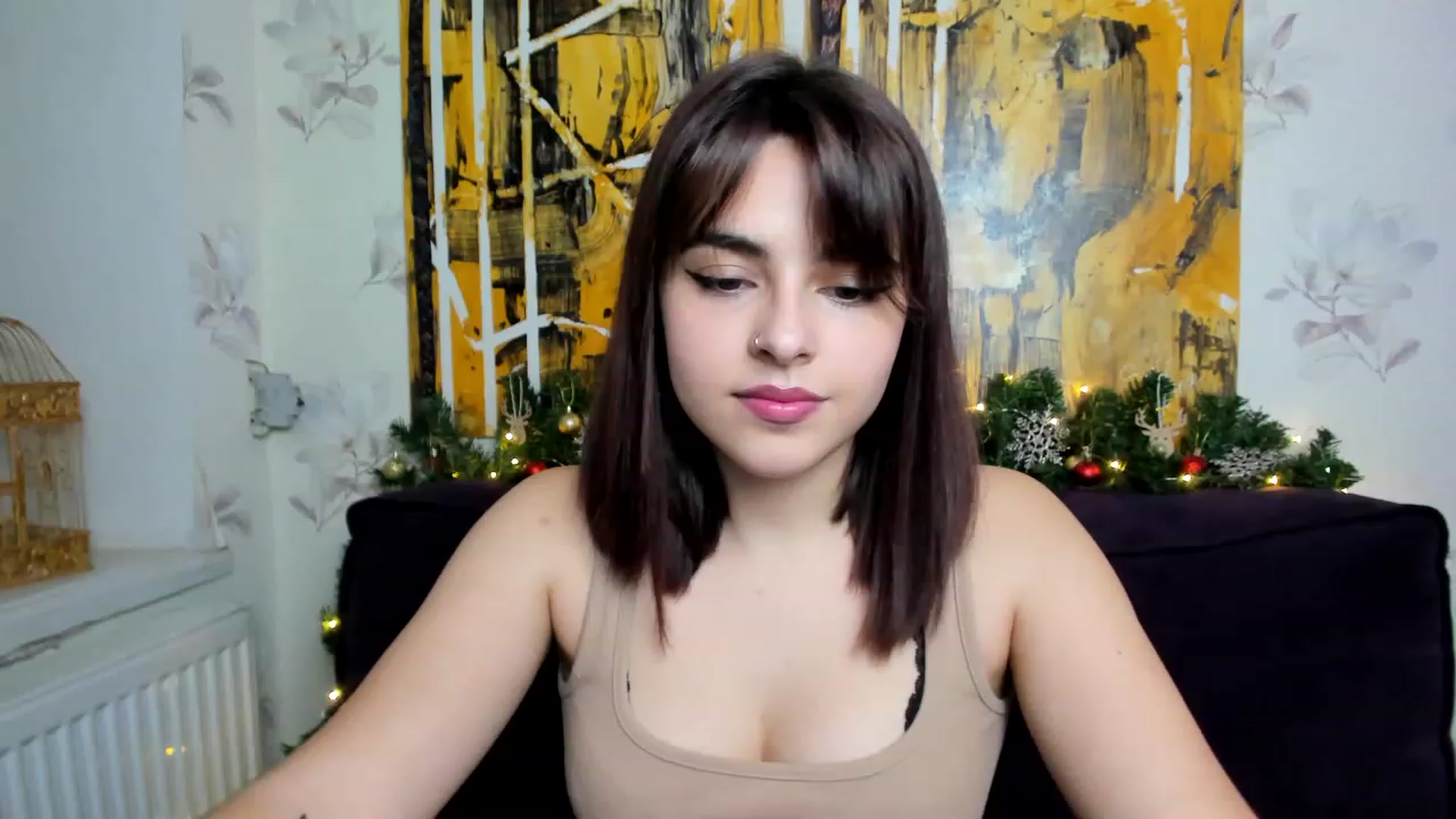 Gallery image thumbnail from MillaGold's myfreecams stream on, 12/28/2022, 09:22 image 13 of 20