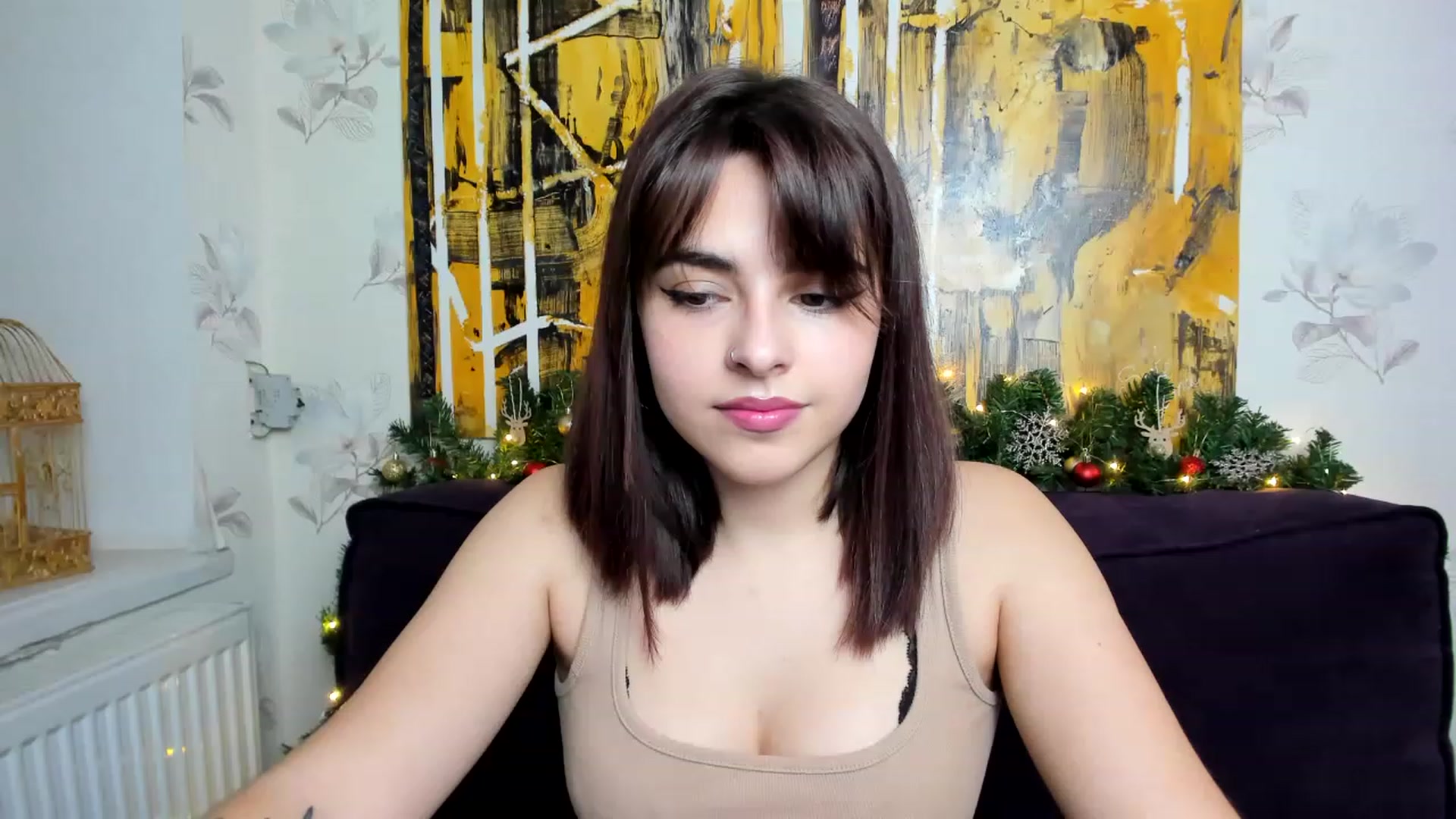 Gallery image thumbnail from MillaGold's myfreecams stream on, 12/28/2022, 09:22 image 16 of 20