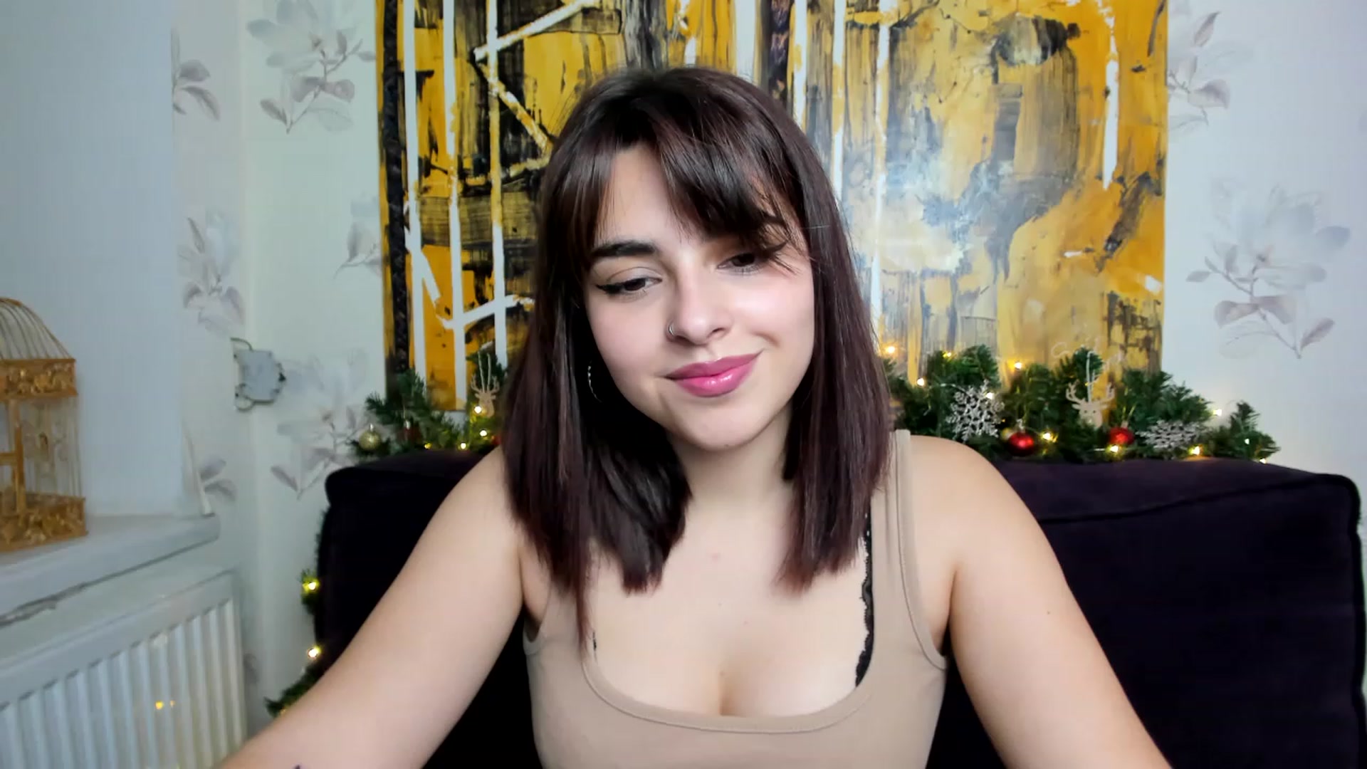 Gallery image thumbnail from MillaGold's myfreecams stream on, 12/28/2022, 09:22 image 14 of 20