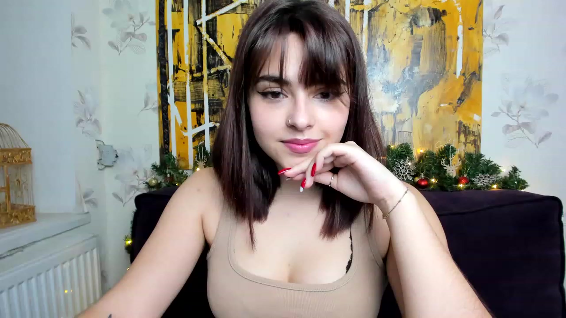 Gallery image thumbnail from MillaGold's myfreecams stream on, 12/28/2022, 09:22 image 3 of 20