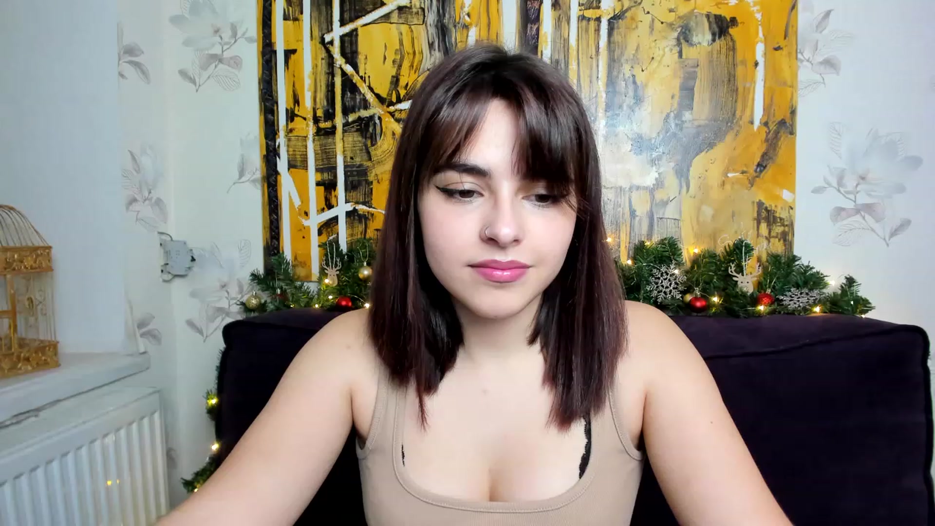 Gallery image thumbnail from MillaGold's myfreecams stream on, 12/28/2022, 09:22 image 19 of 20