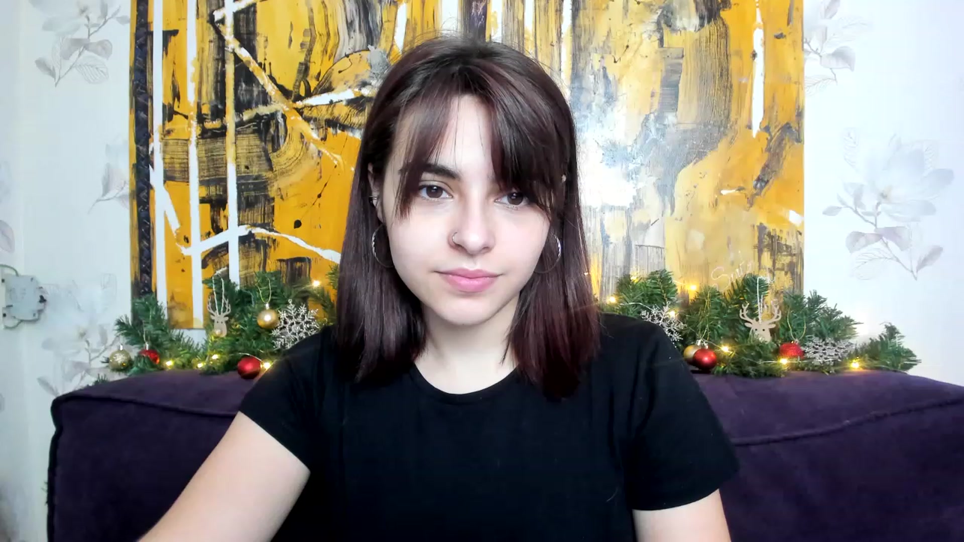 Gallery image thumbnail from MillaGold's myfreecams stream on, 12/29/2022, 09:42 image 5 of 20