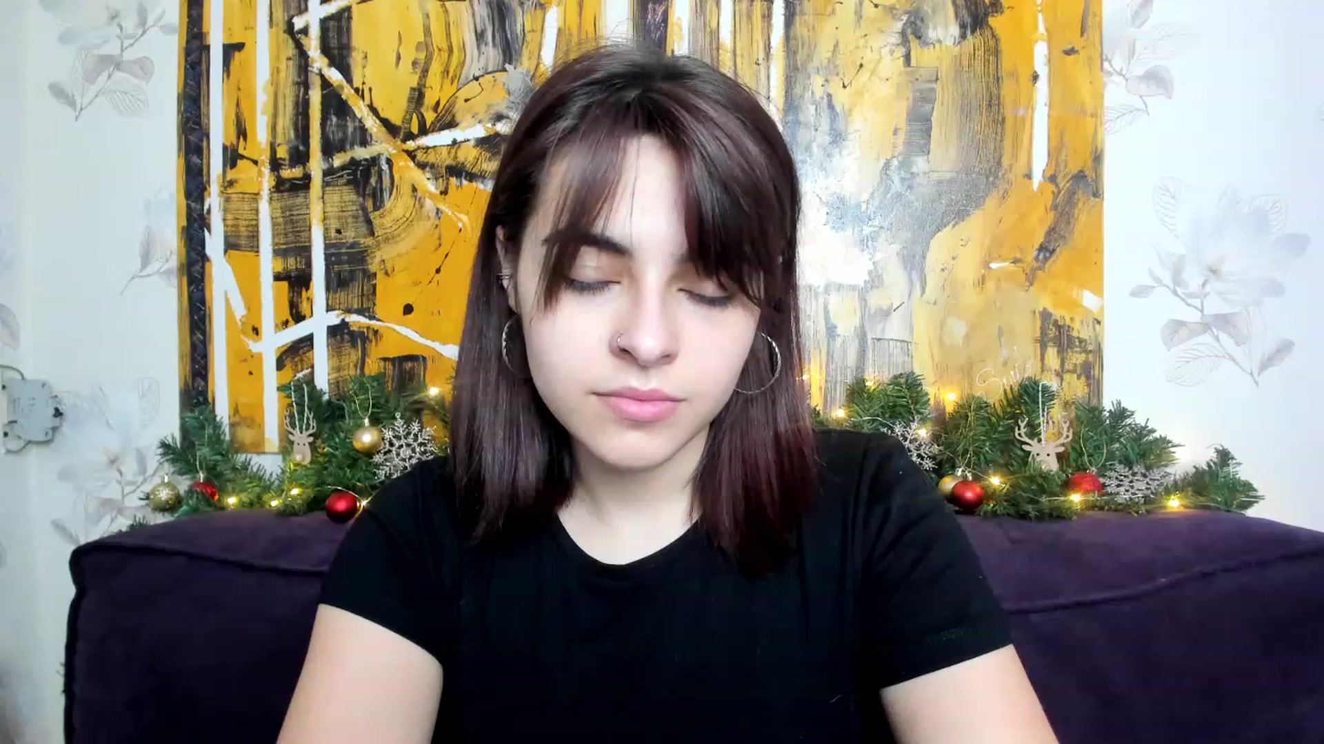 Gallery image thumbnail from MillaGold's myfreecams stream on, 12/29/2022, 09:42 image 4 of 20