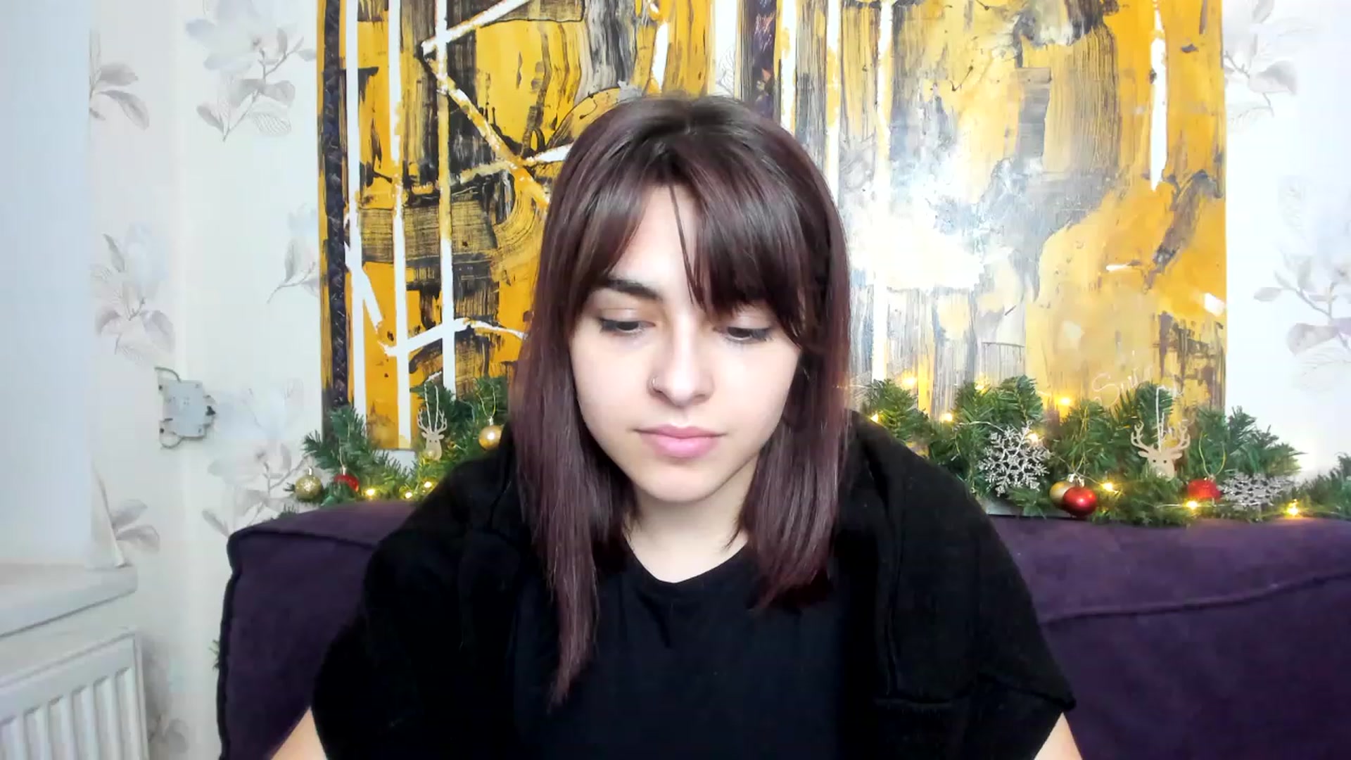 Gallery image thumbnail from MillaGold's myfreecams stream on, 12/29/2022, 10:39 image 14 of 20