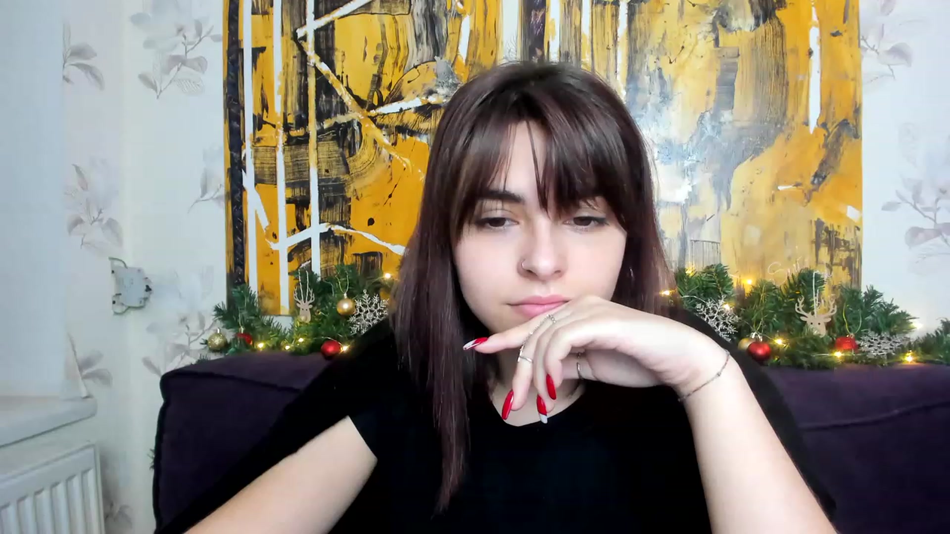 Gallery image thumbnail from MillaGold's myfreecams stream on, 12/29/2022, 10:39 image 8 of 20