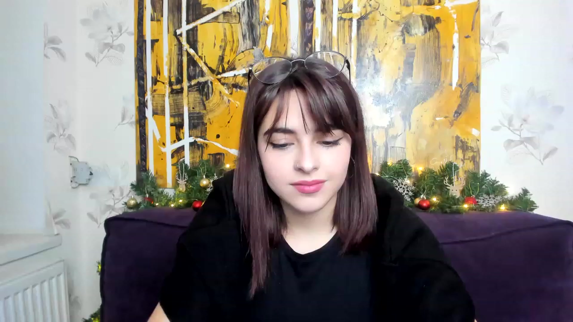 Gallery image thumbnail from MillaGold's myfreecams stream on, 12/29/2022, 12:06 image 11 of 20
