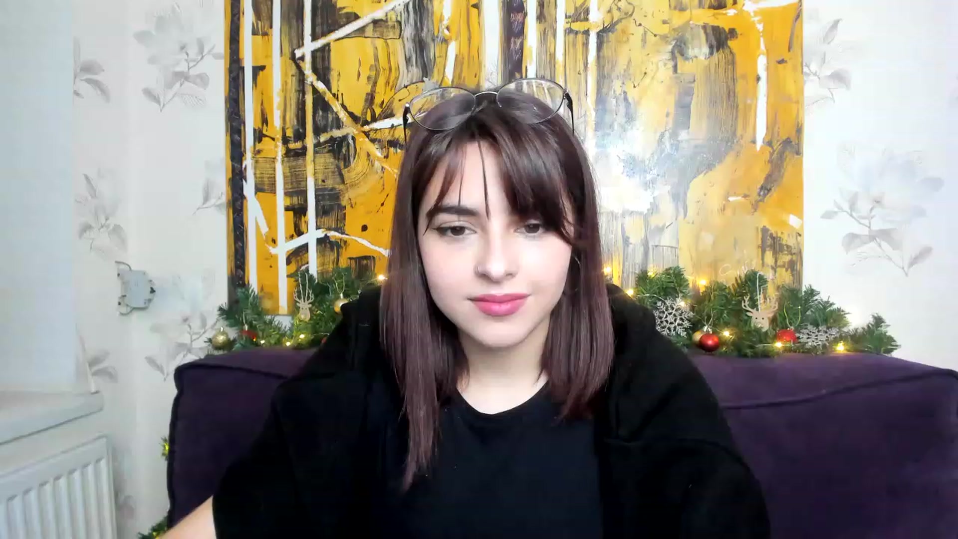 Gallery image thumbnail from MillaGold's myfreecams stream on, 12/29/2022, 12:06 image 9 of 20