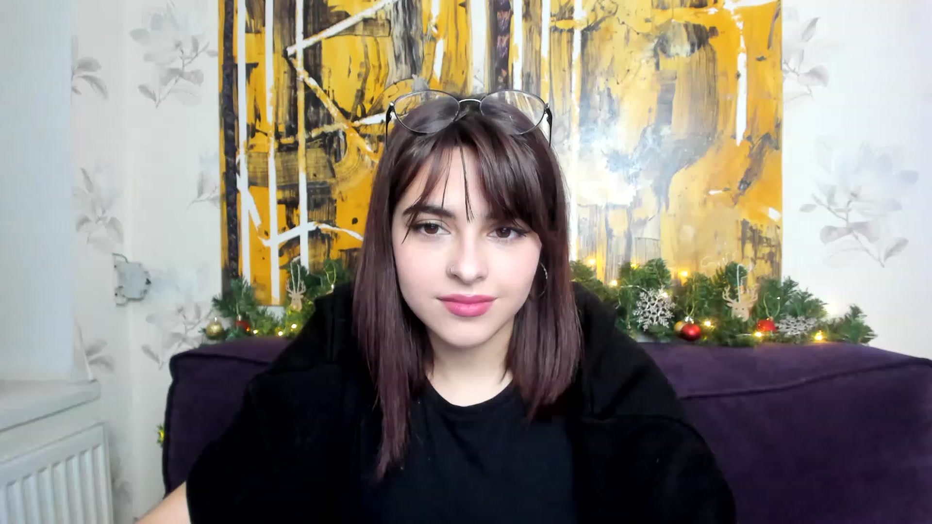 Gallery image thumbnail from MillaGold's myfreecams stream on, 12/29/2022, 12:06 image 18 of 20