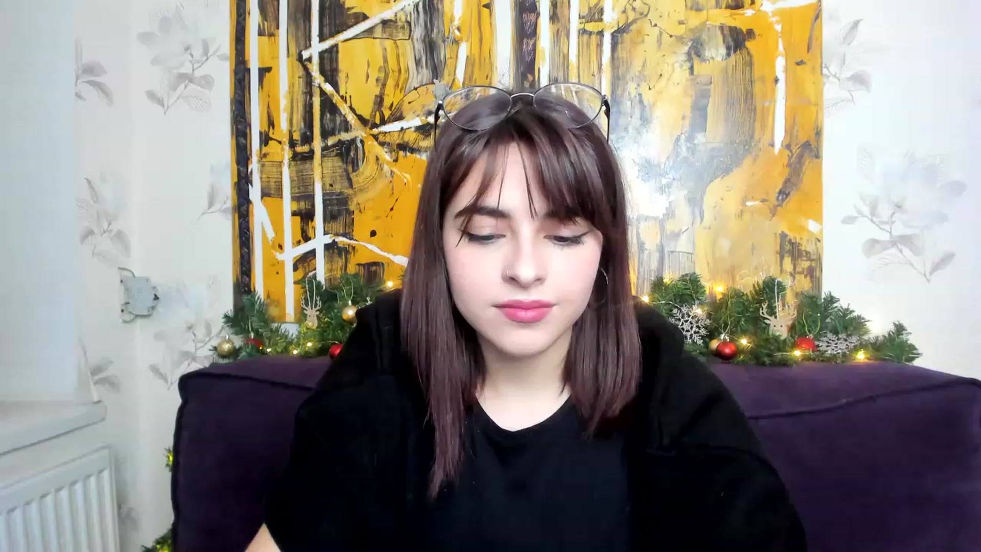 Gallery image thumbnail from MillaGold's myfreecams stream on, 12/29/2022, 12:06 image 13 of 20