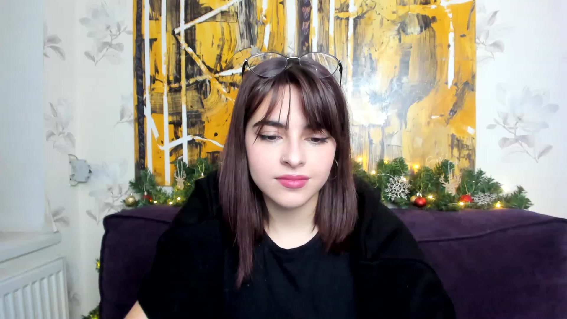 Gallery image thumbnail from MillaGold's myfreecams stream on, 12/29/2022, 12:06 image 20 of 20